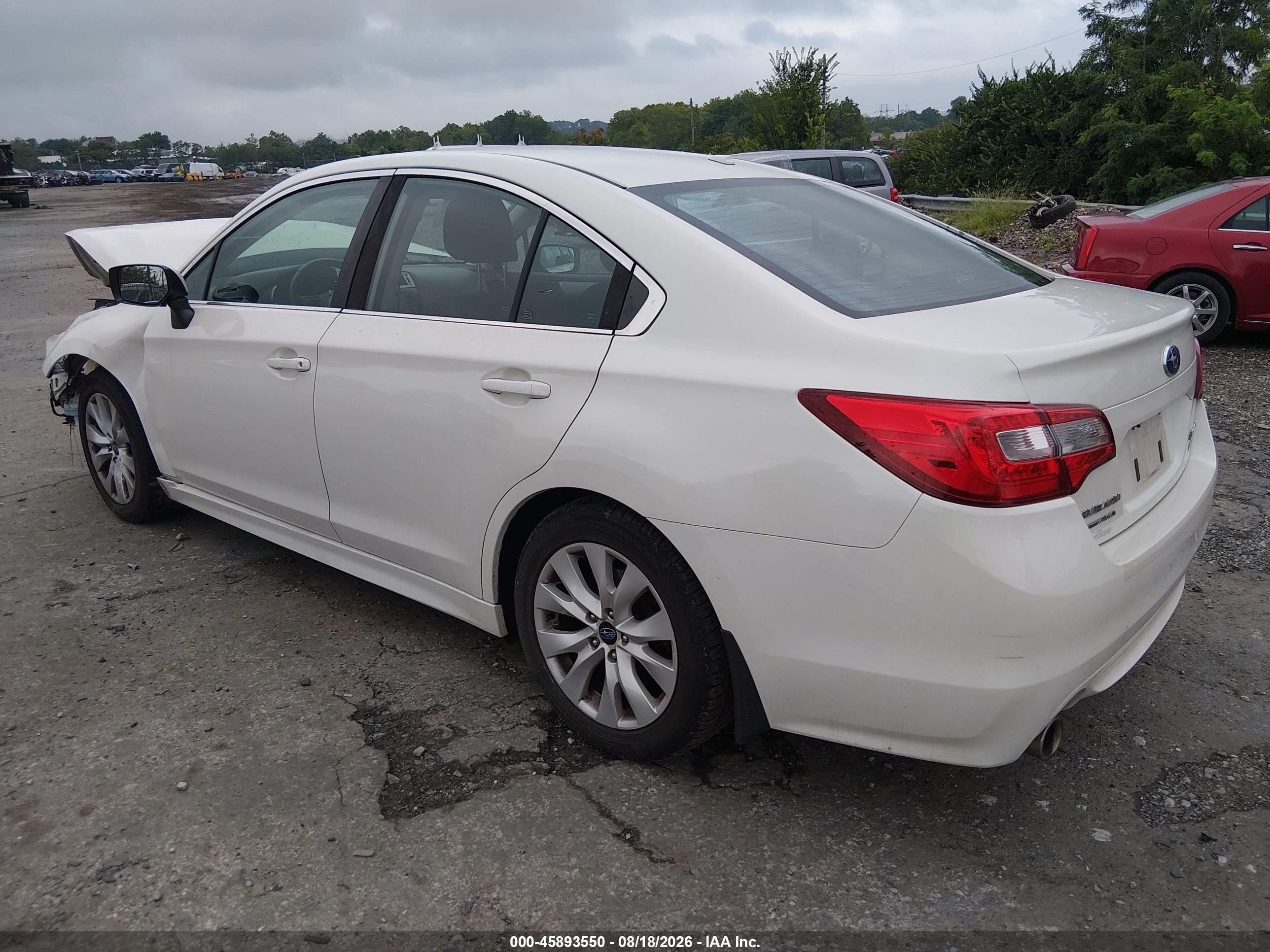 2015 Subaru Legacy 2.5i Premium Белый vin: 4S3BNAF69F3060796