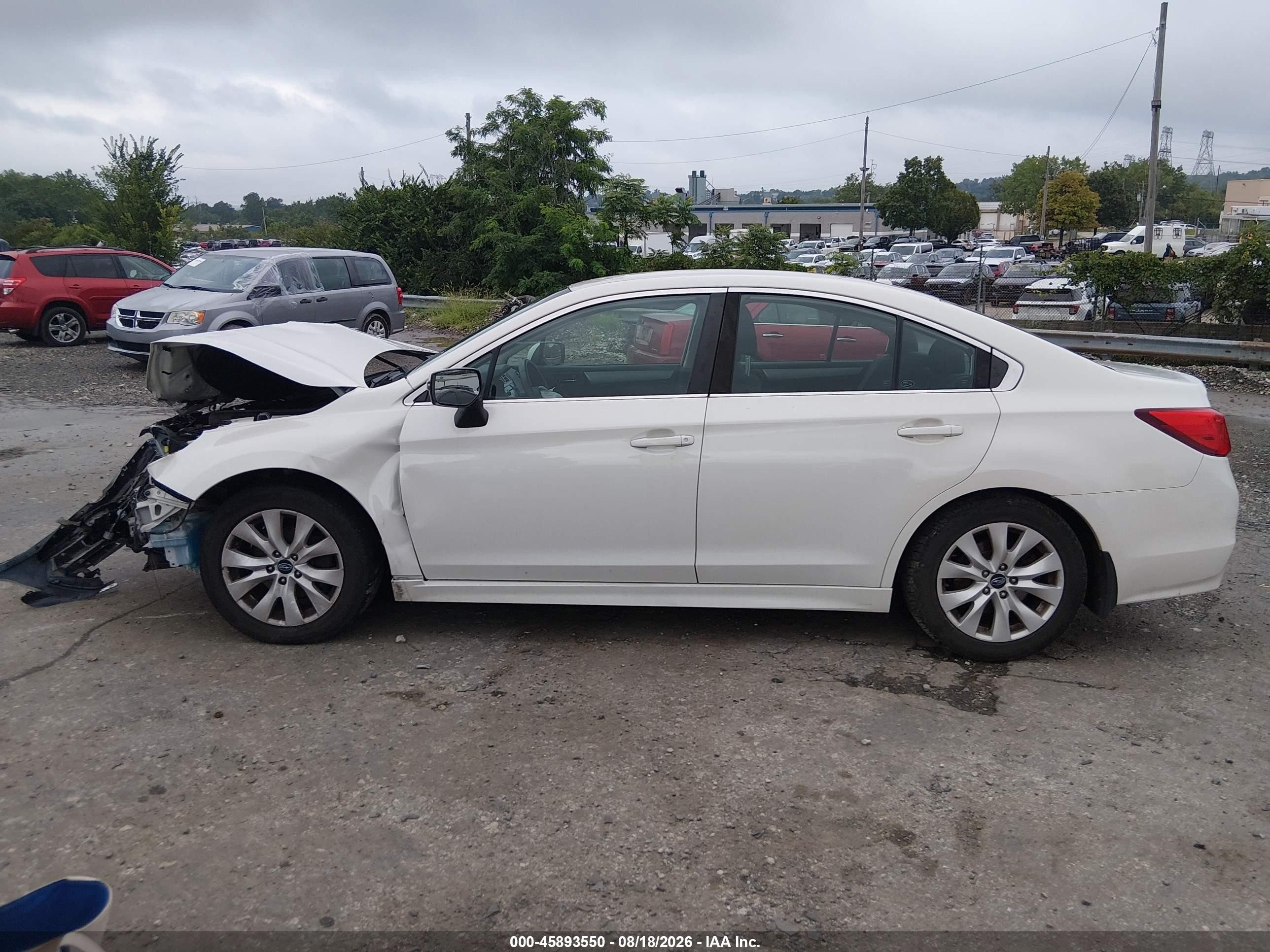 2015 Subaru Legacy 2.5i Premium Белый vin: 4S3BNAF69F3060796