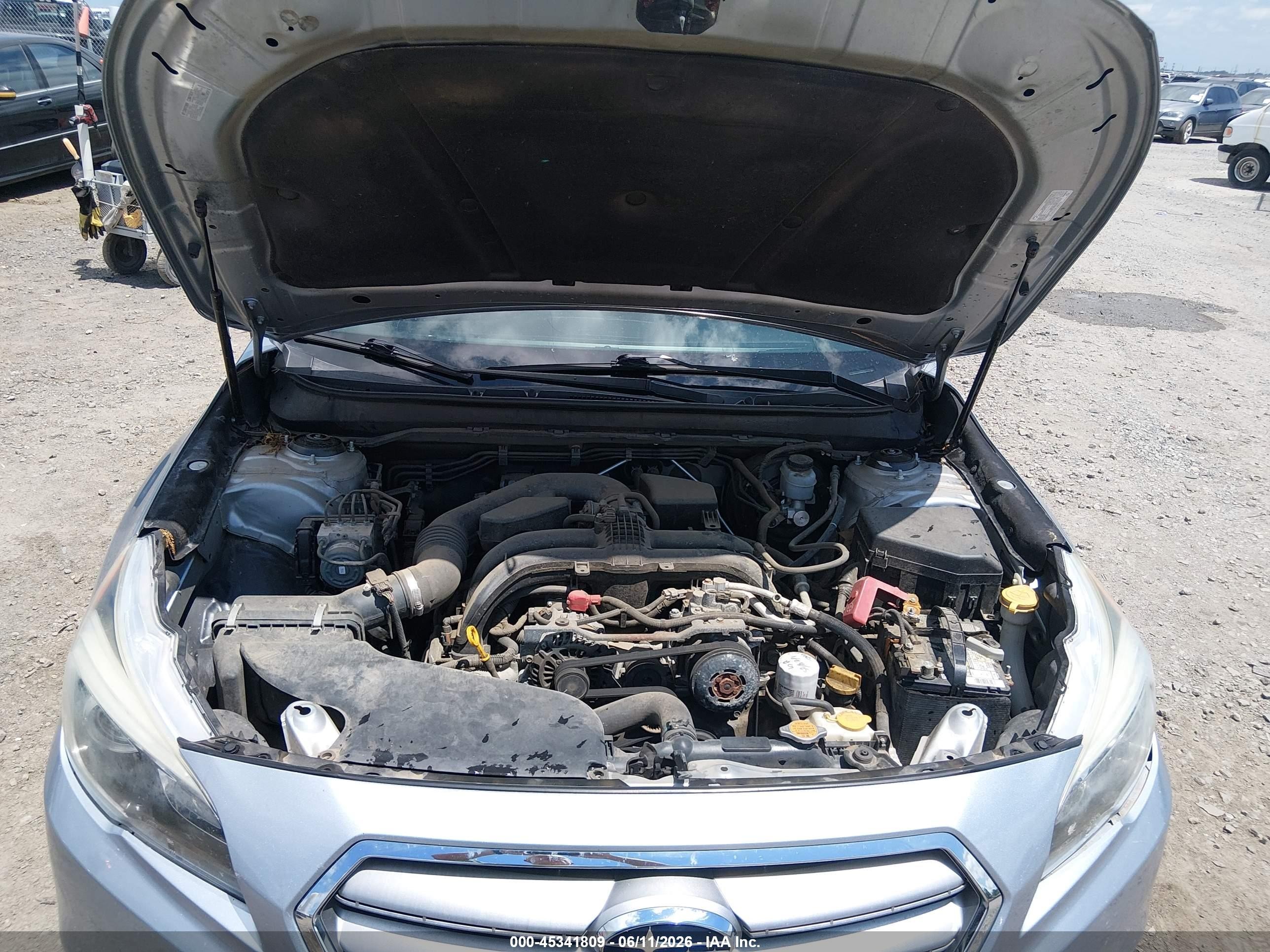 2015 Subaru Legacy 2.5i Premium Silver vin: 4S3BNAF6XF3042341