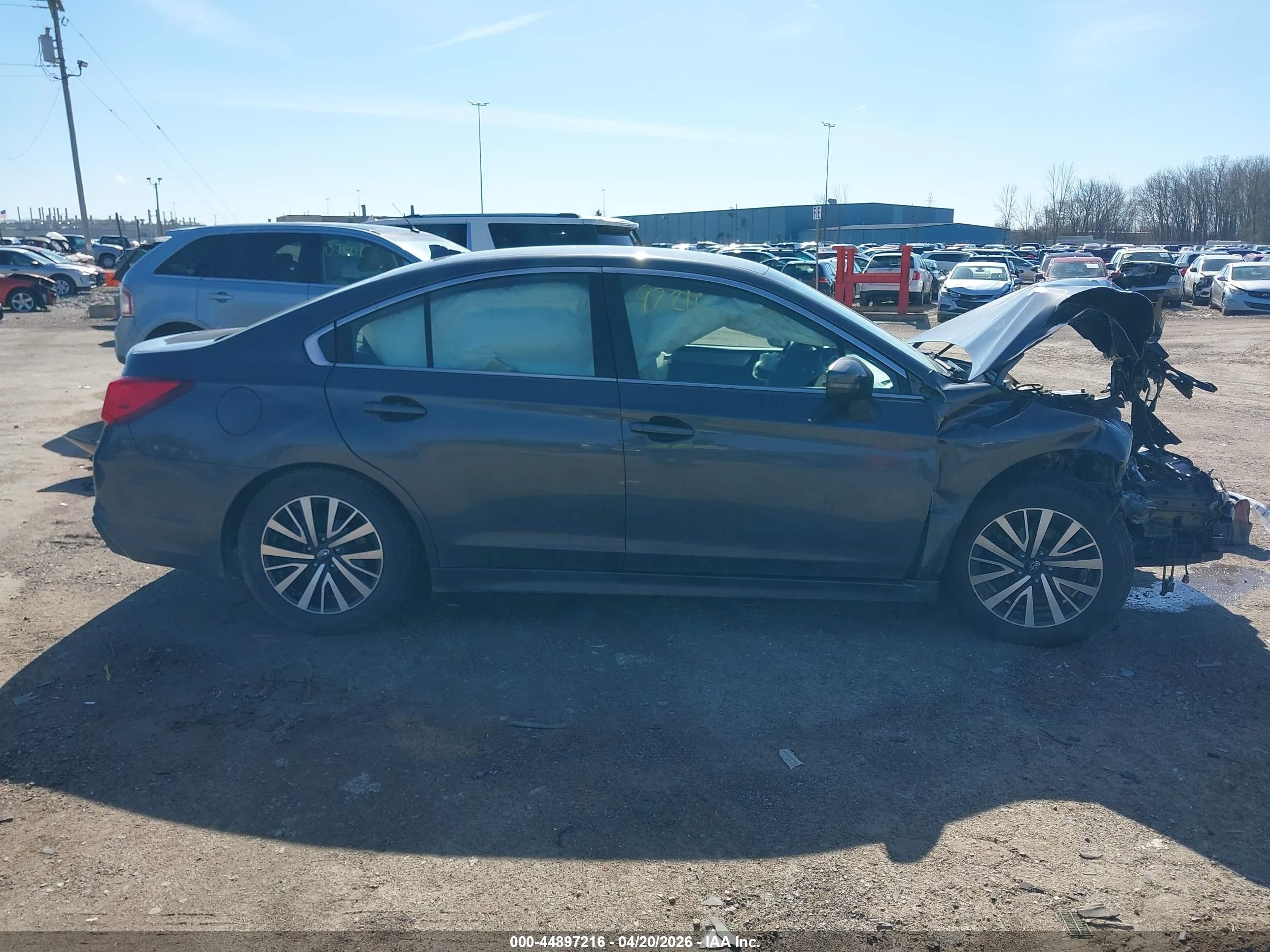 2019 Subaru Legacy 2.5i Premium Gray vin: 4S3BNAF6XK3014615