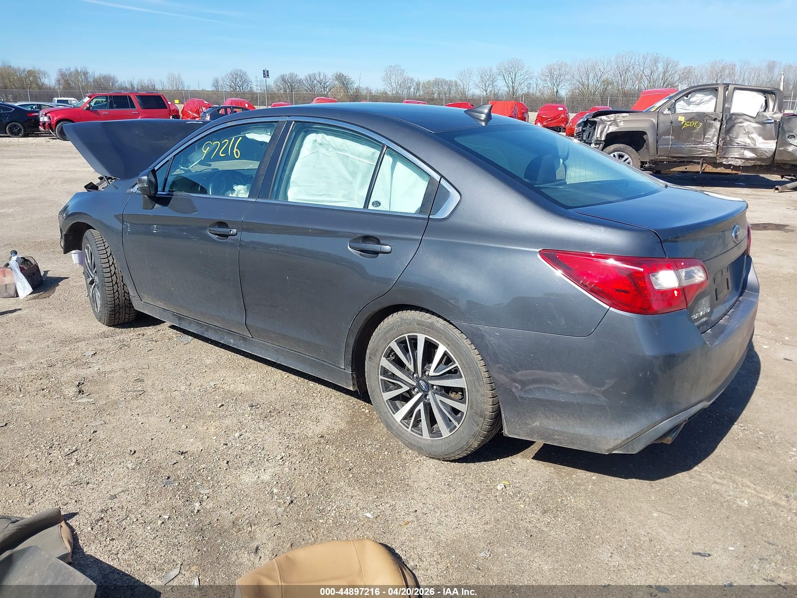 2019 Subaru Legacy 2.5i Premium Gray vin: 4S3BNAF6XK3014615