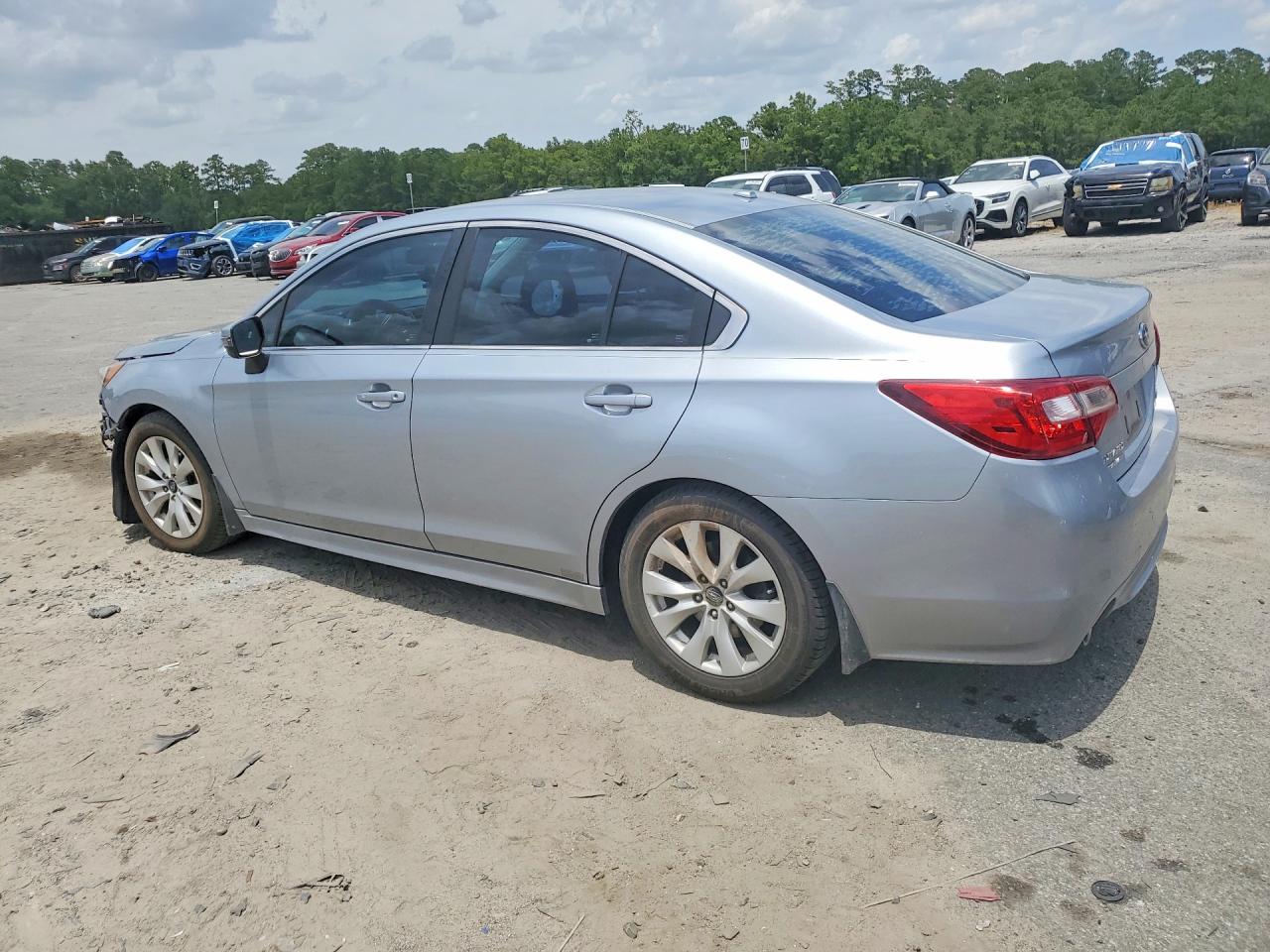 2015 Subaru Legacy 2.5i Premium Silver vin: 4S3BNAH61F3014408