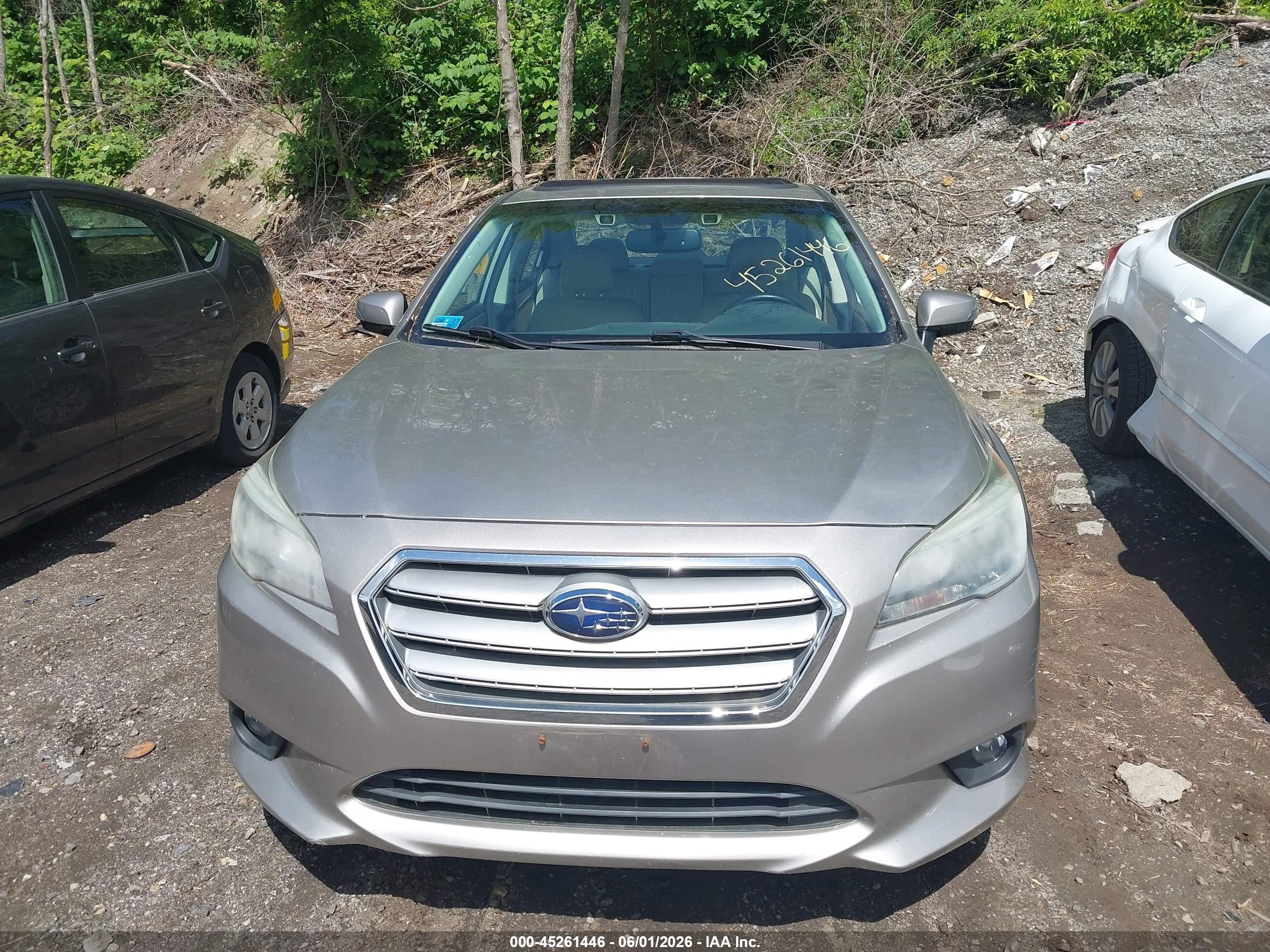 2015 Subaru Legacy 2.5i Premium Серый vin: 4S3BNAH64F3061013