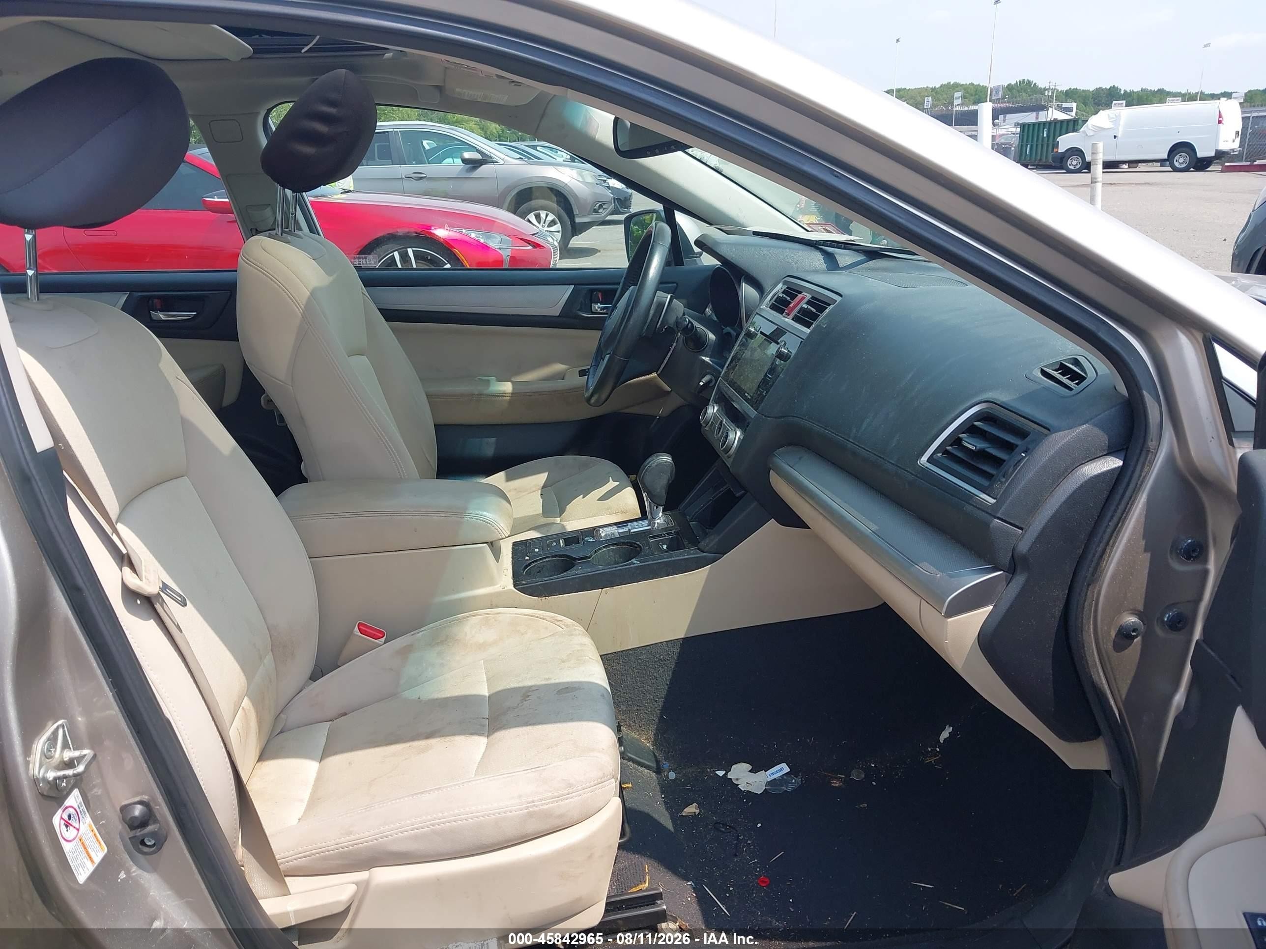 2015 Subaru Legacy 2.5i Premium Beige vin: 4S3BNAH67F3037658
