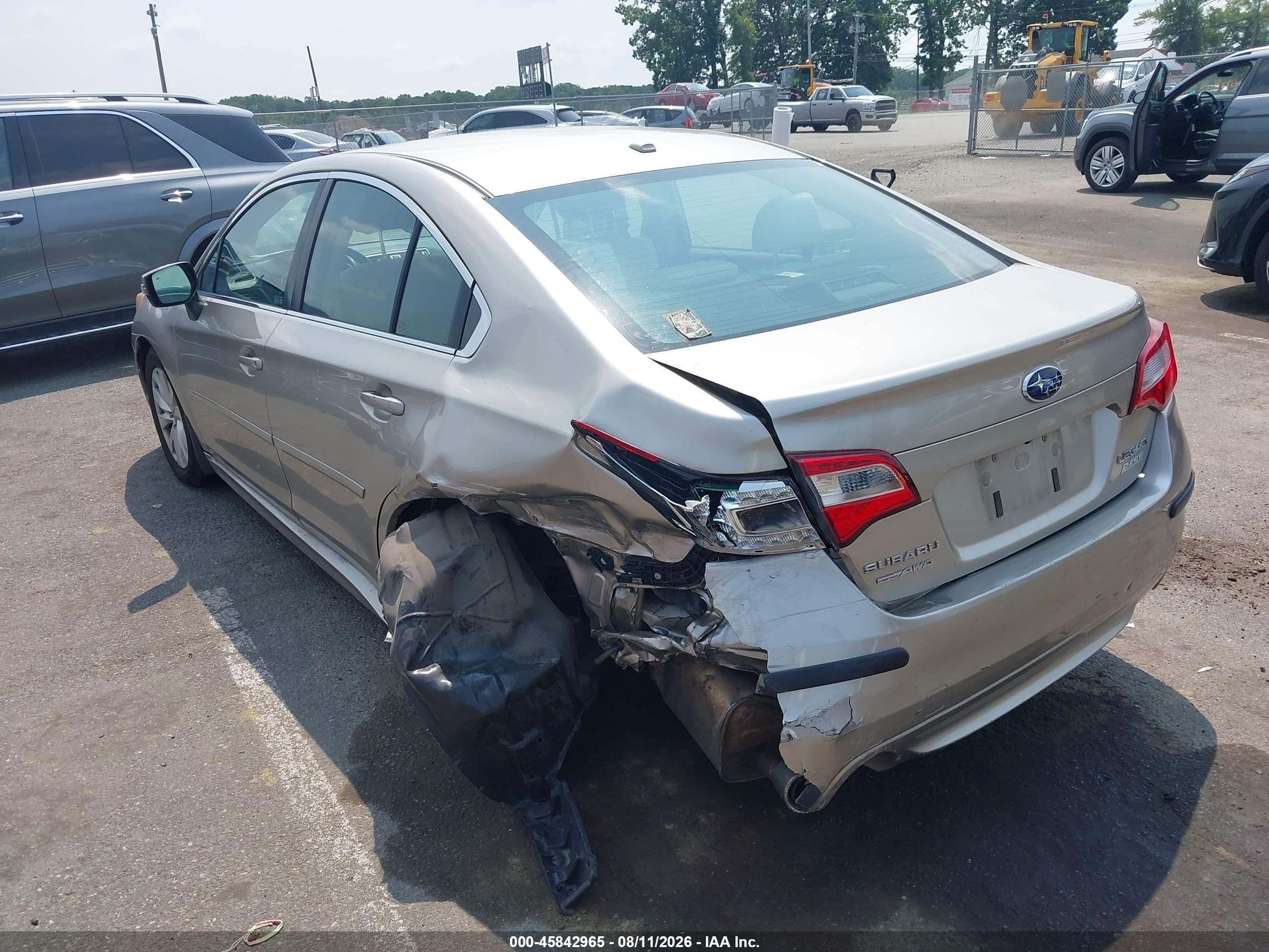 2015 Subaru Legacy 2.5i Premium Beige vin: 4S3BNAH67F3037658