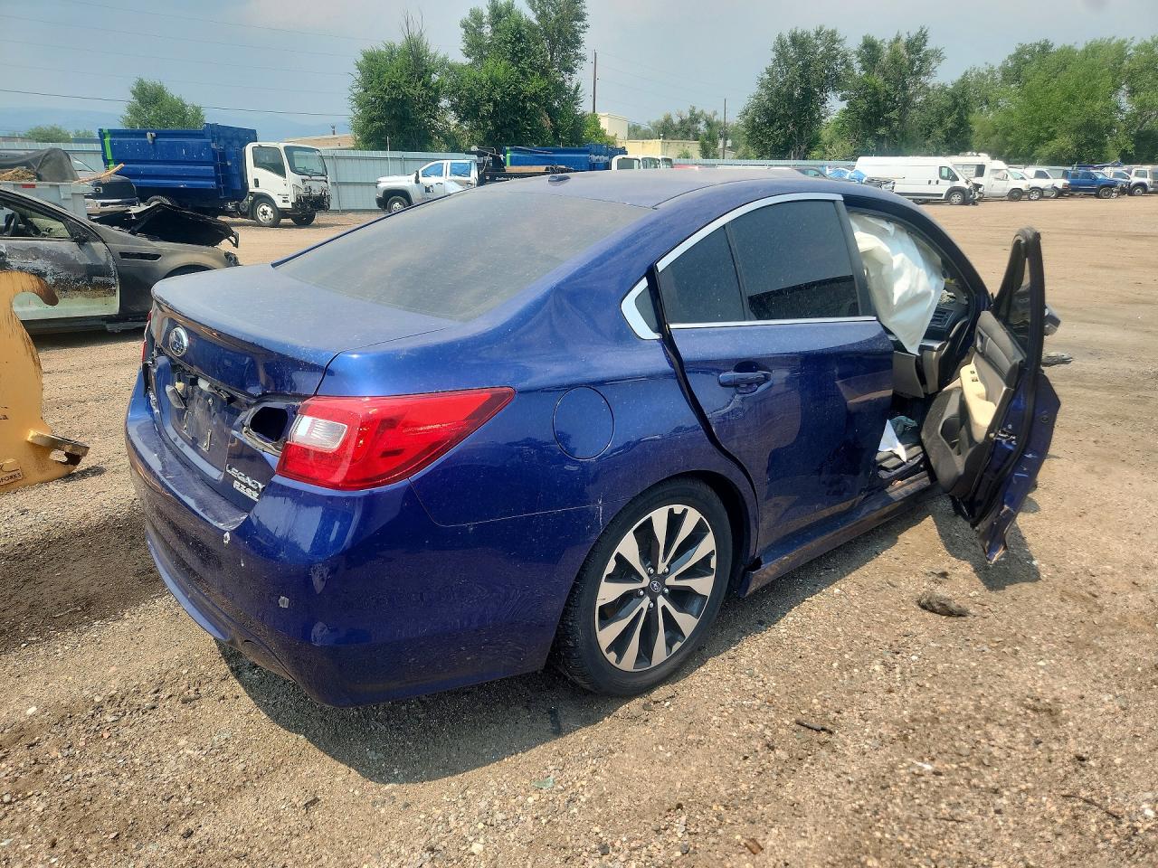 2015 Subaru Legacy 2.5i Premium Синий vin: 4S3BNAH68F3074301