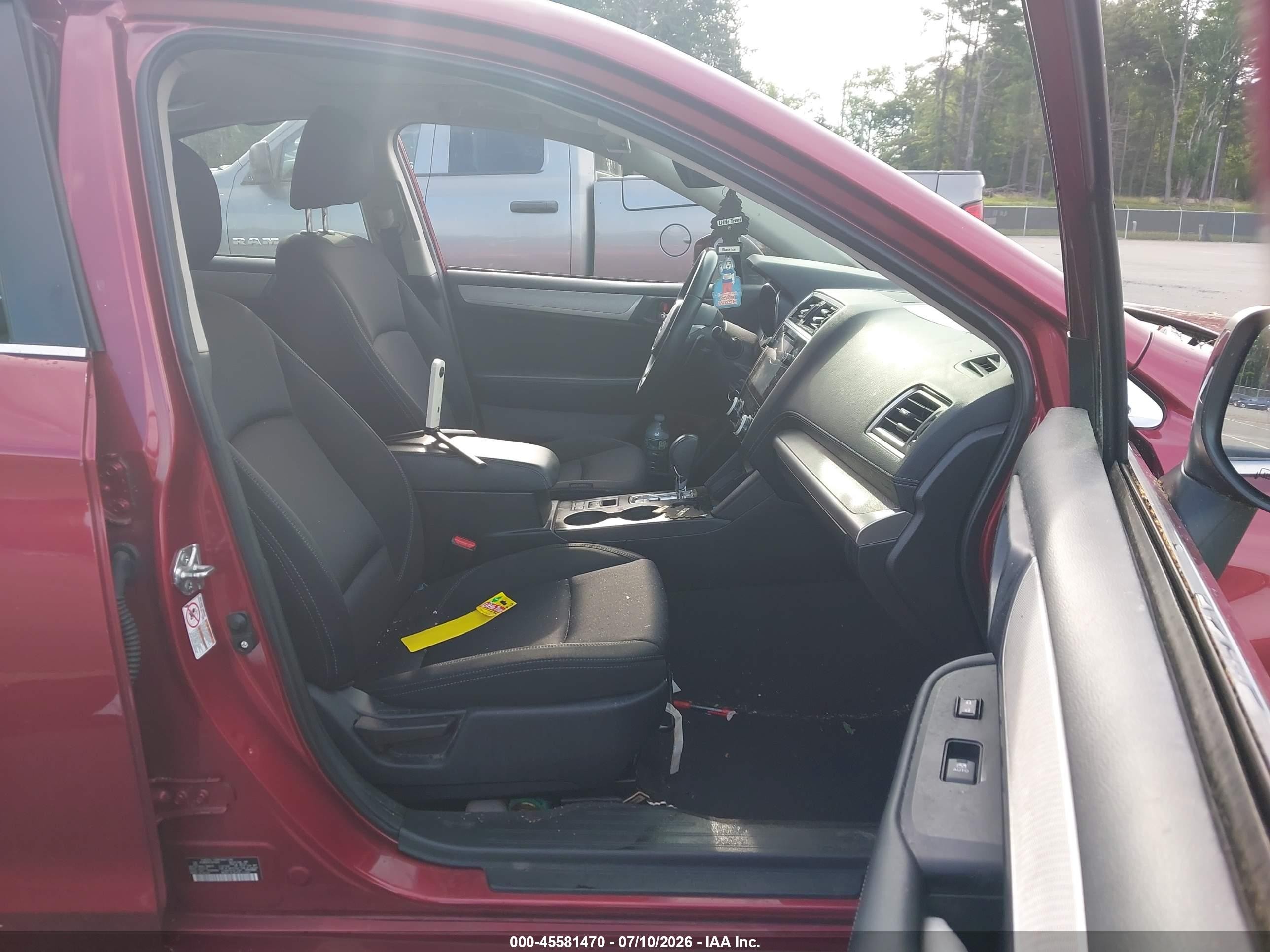 2018 Subaru Legacy 2.5i Premium Red vin: 4S3BNAH6XJ3018563