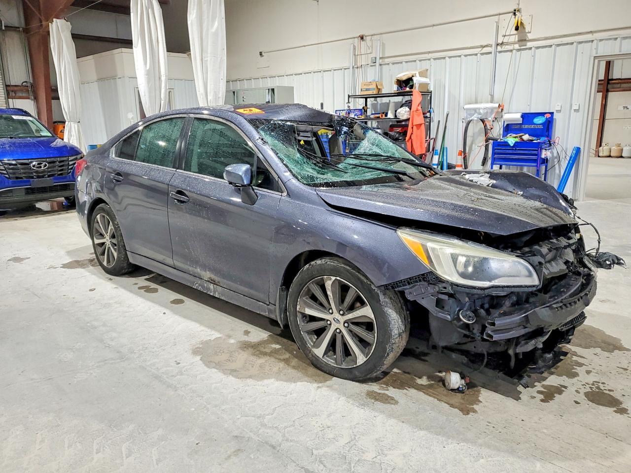 2015 Subaru Legacy 2.5i Limited Blue vin: 4S3BNAJ61F3039397