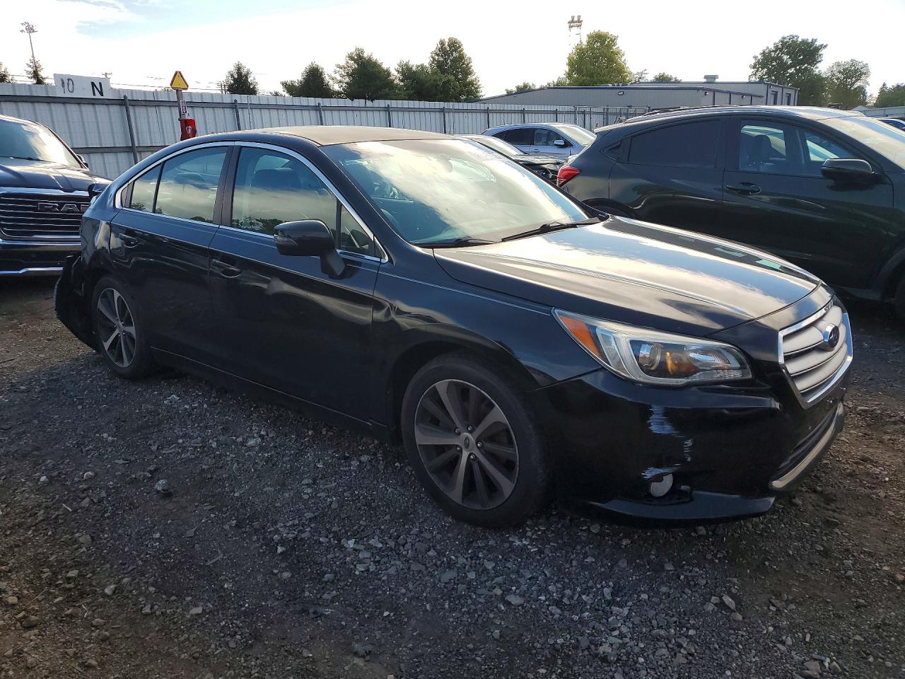 2015 Subaru Legacy 2.5i Limited Black vin: 4S3BNAJ63F3045881