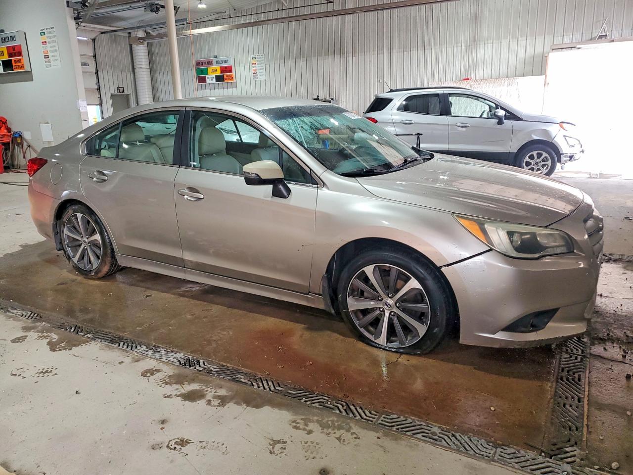 2015 Subaru Legacy 2.5i Limited Tan vin: 4S3BNAJ65F3072466
