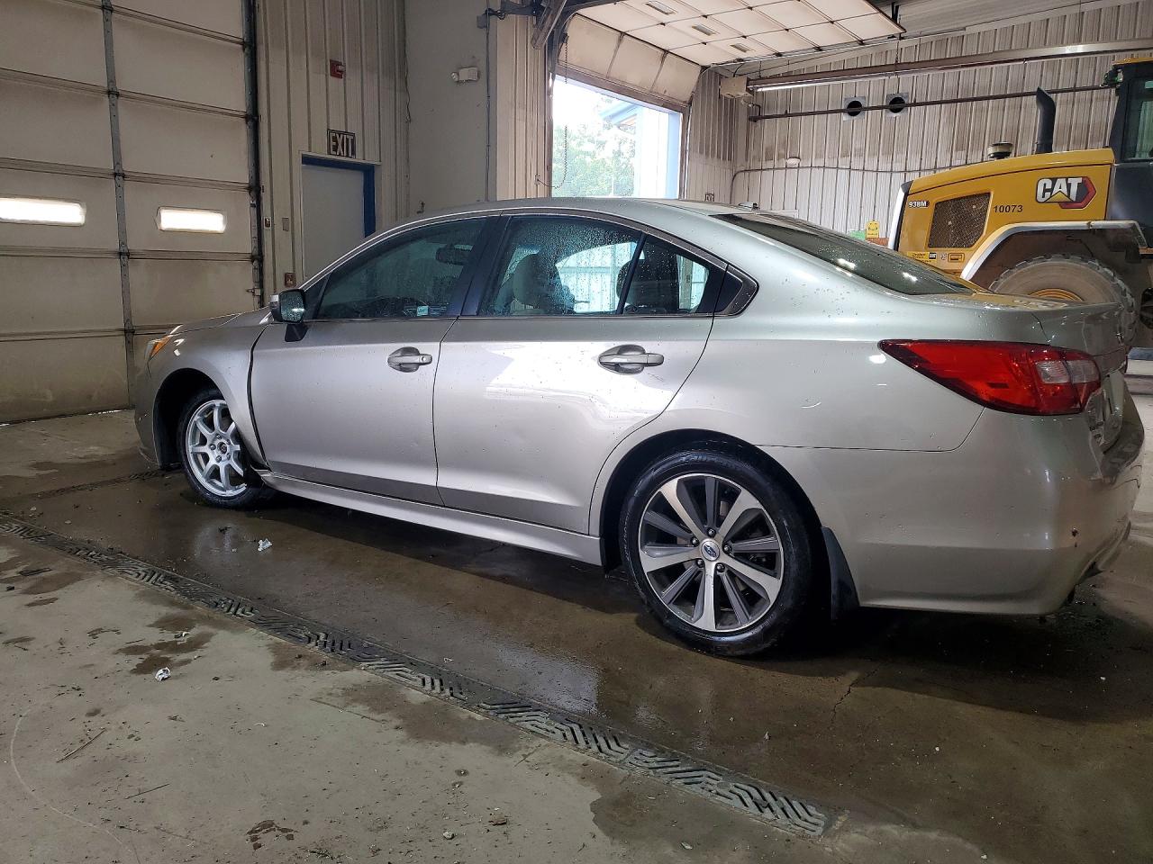 2015 Subaru Legacy 2.5i Limited Tan vin: 4S3BNAJ65F3072466