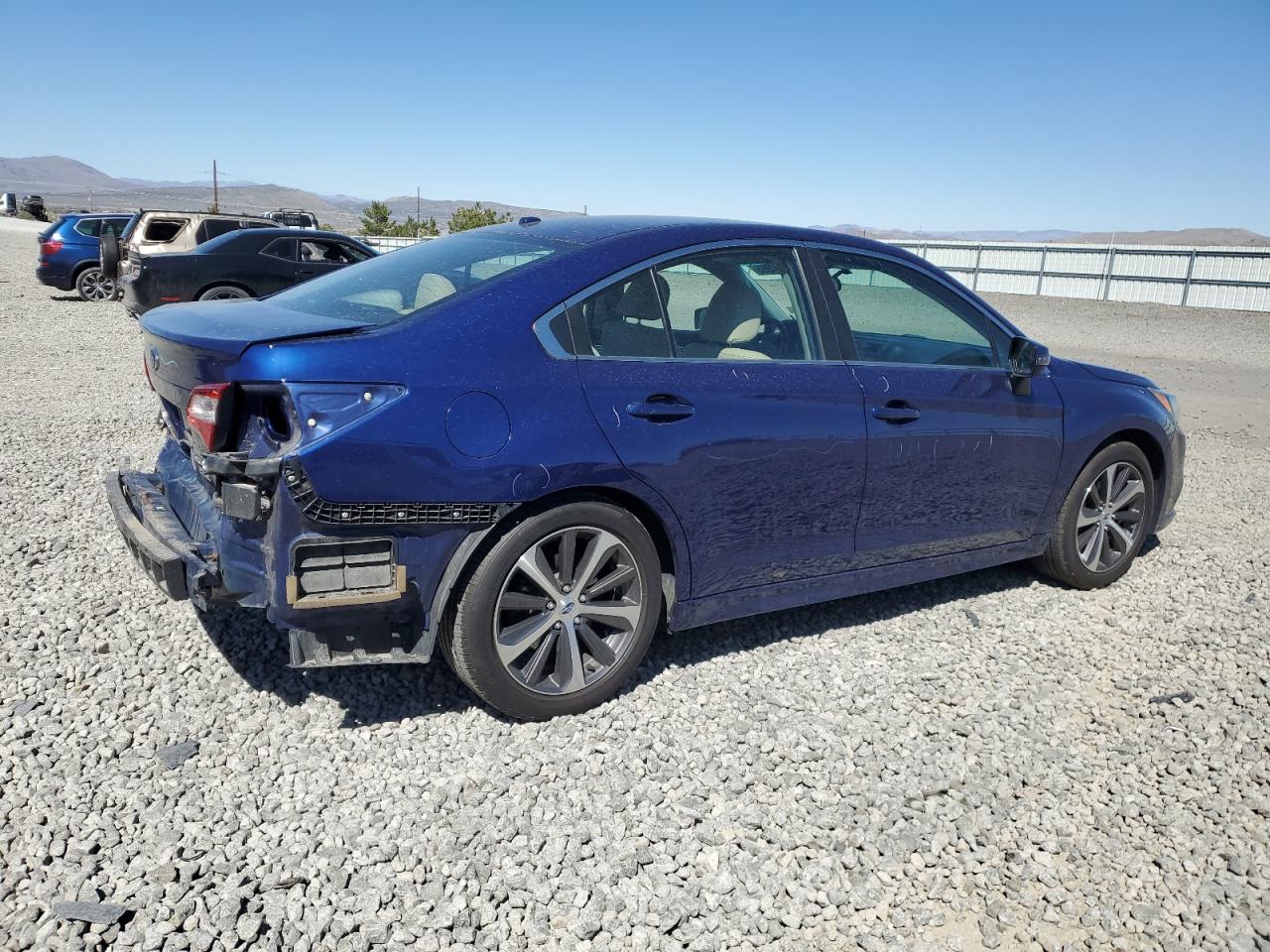 2015 Subaru Legacy 2.5i Limited Blue vin: 4S3BNAJ68F3059615