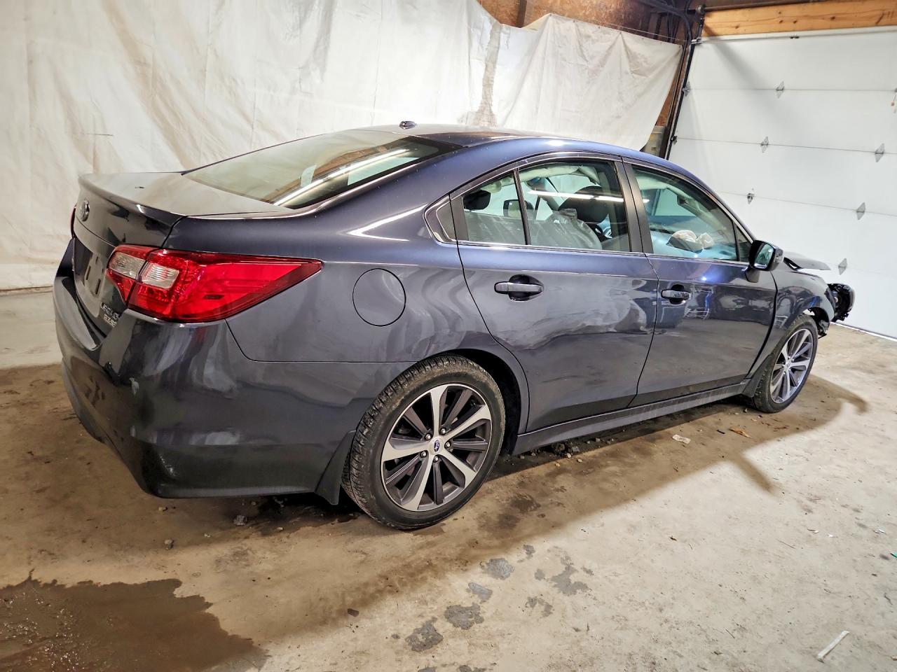 2015 Subaru Legacy 2.5i Limited Blue vin: 4S3BNAJ6XF3027779