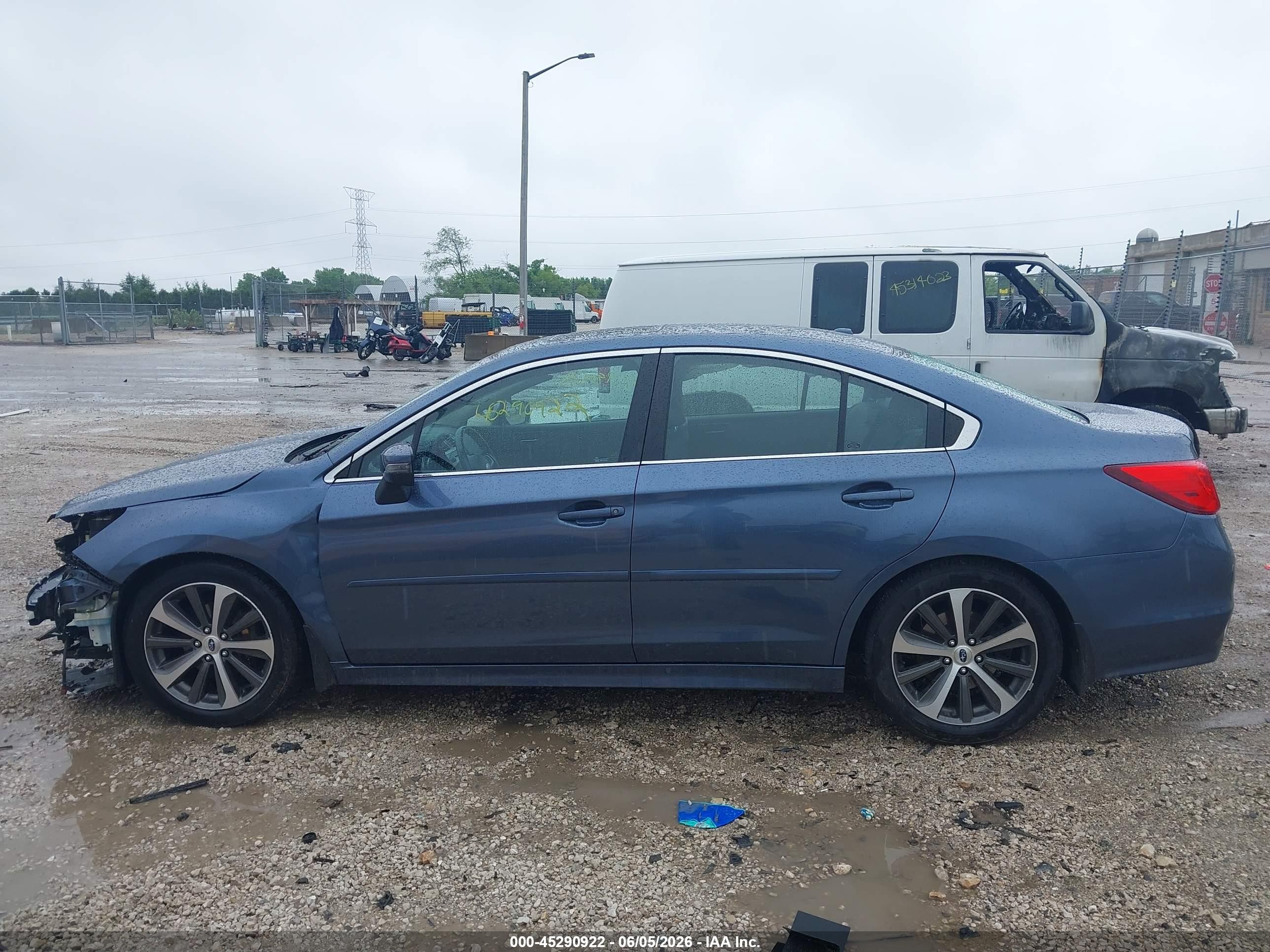 2015 Subaru Legacy 2.5i Limited Blue vin: 4S3BNAL64F3073167