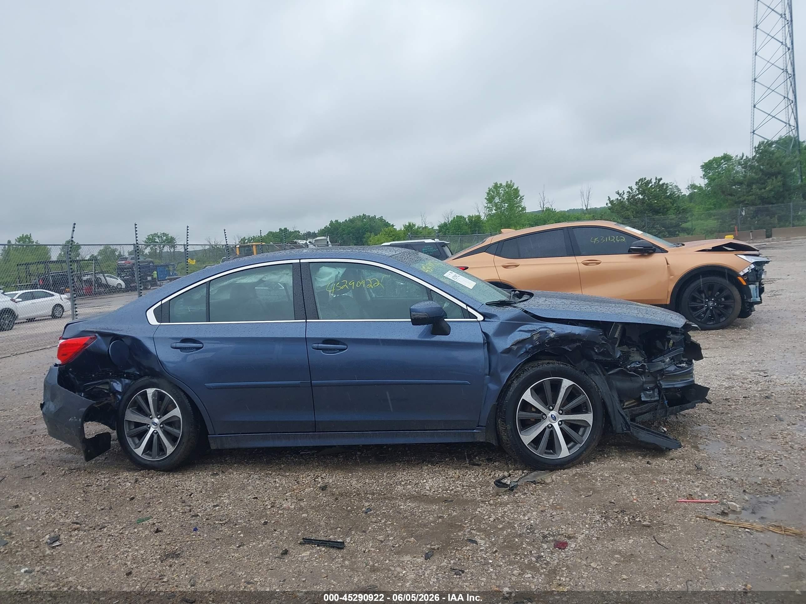 2015 Subaru Legacy 2.5i Limited Blue vin: 4S3BNAL64F3073167