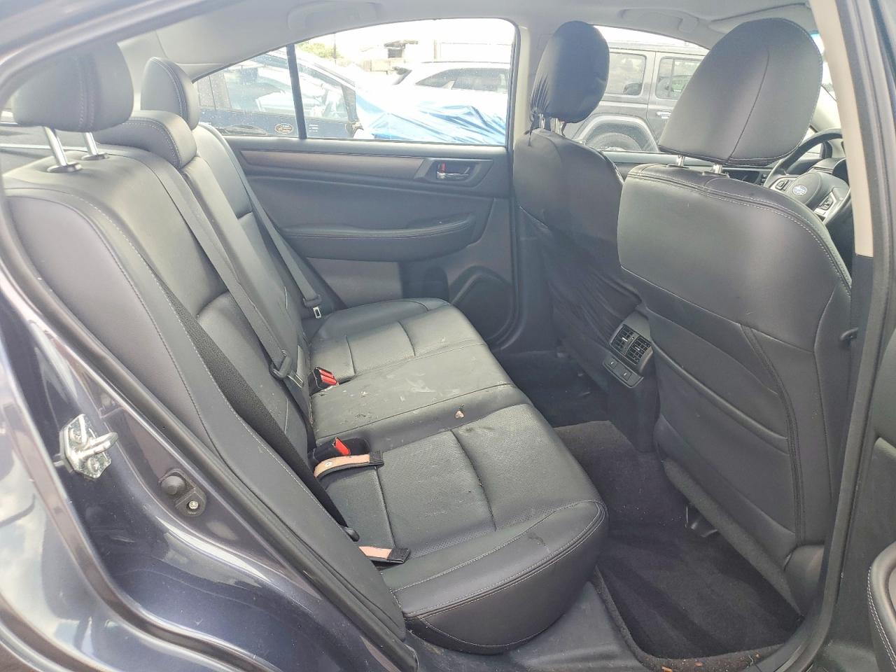 2015 Subaru Legacy 2.5i Limited Gray vin: 4S3BNAL65F3004617