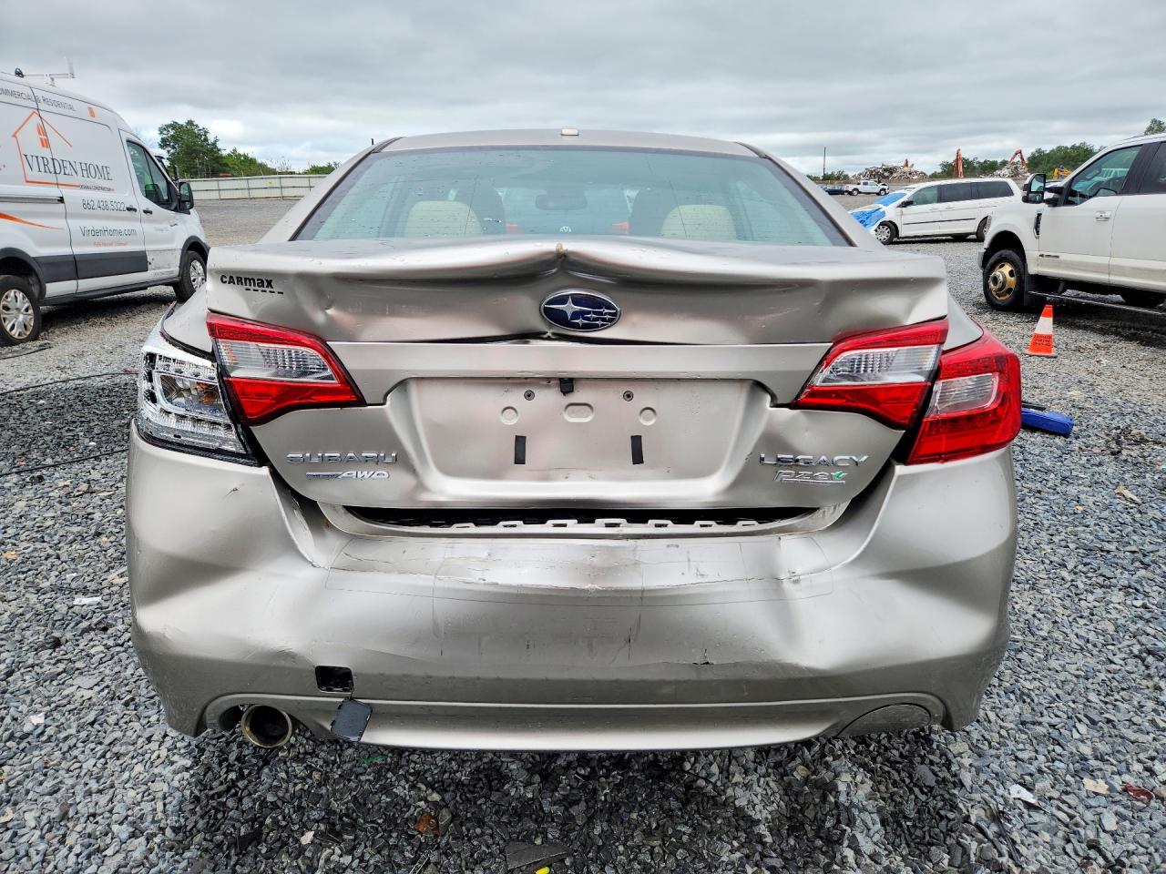 2015 Subaru Legacy 2.5i Limited Tan vin: 4S3BNAL66F3025976