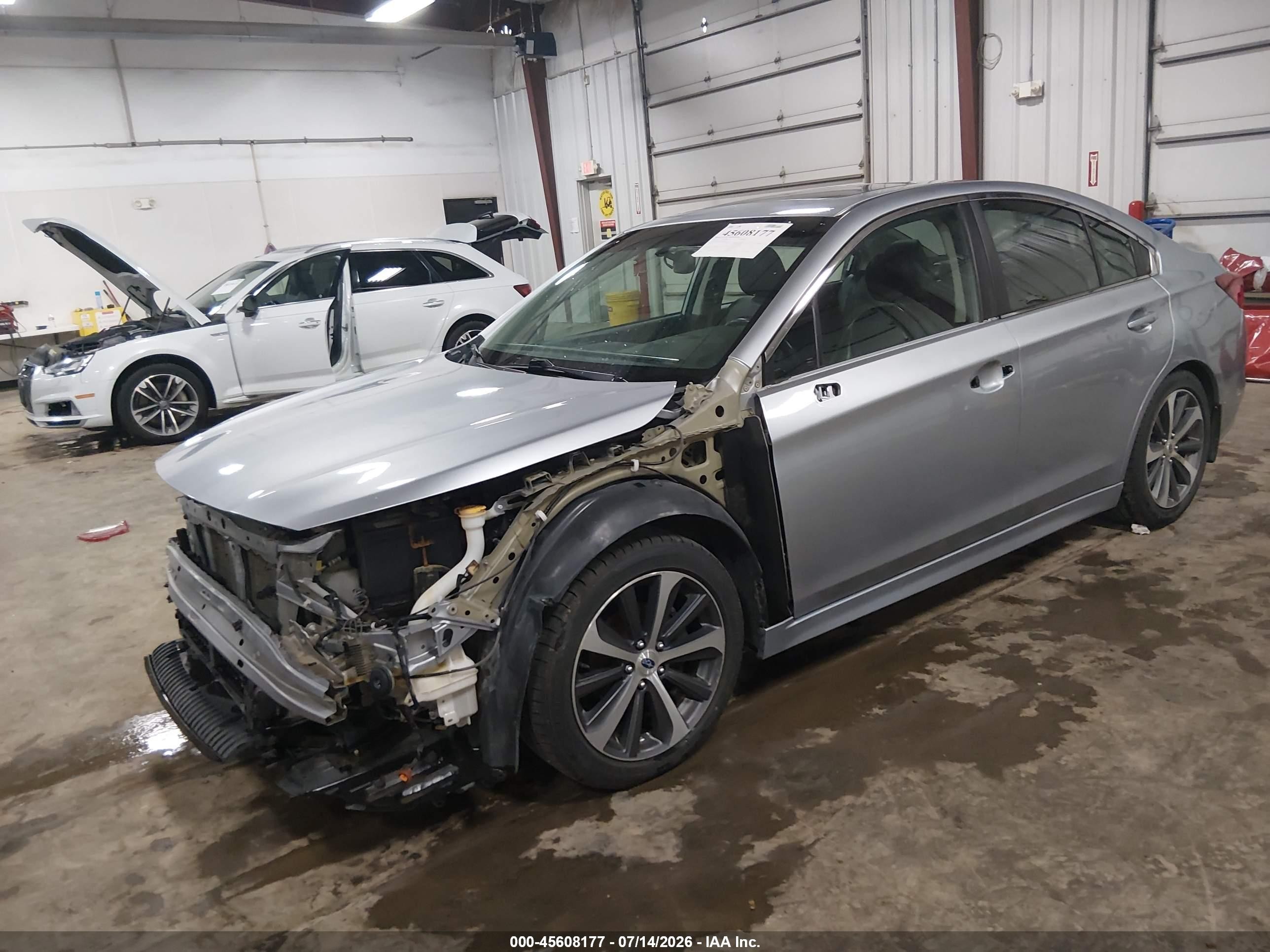 2015 Subaru Legacy 2.5i Limited Gray vin: 4S3BNAL66F3038131
