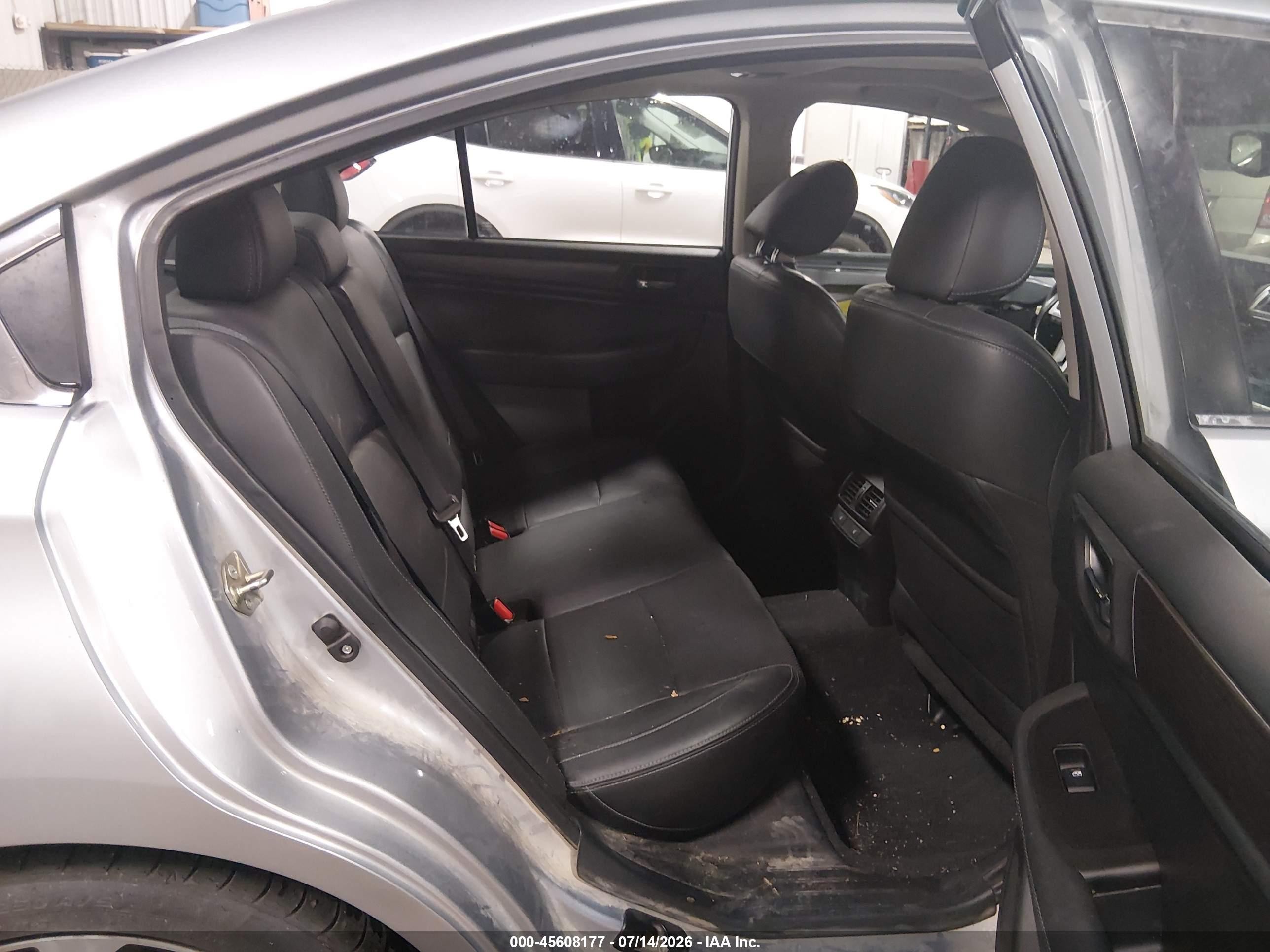 2015 Subaru Legacy 2.5i Limited Gray vin: 4S3BNAL66F3038131