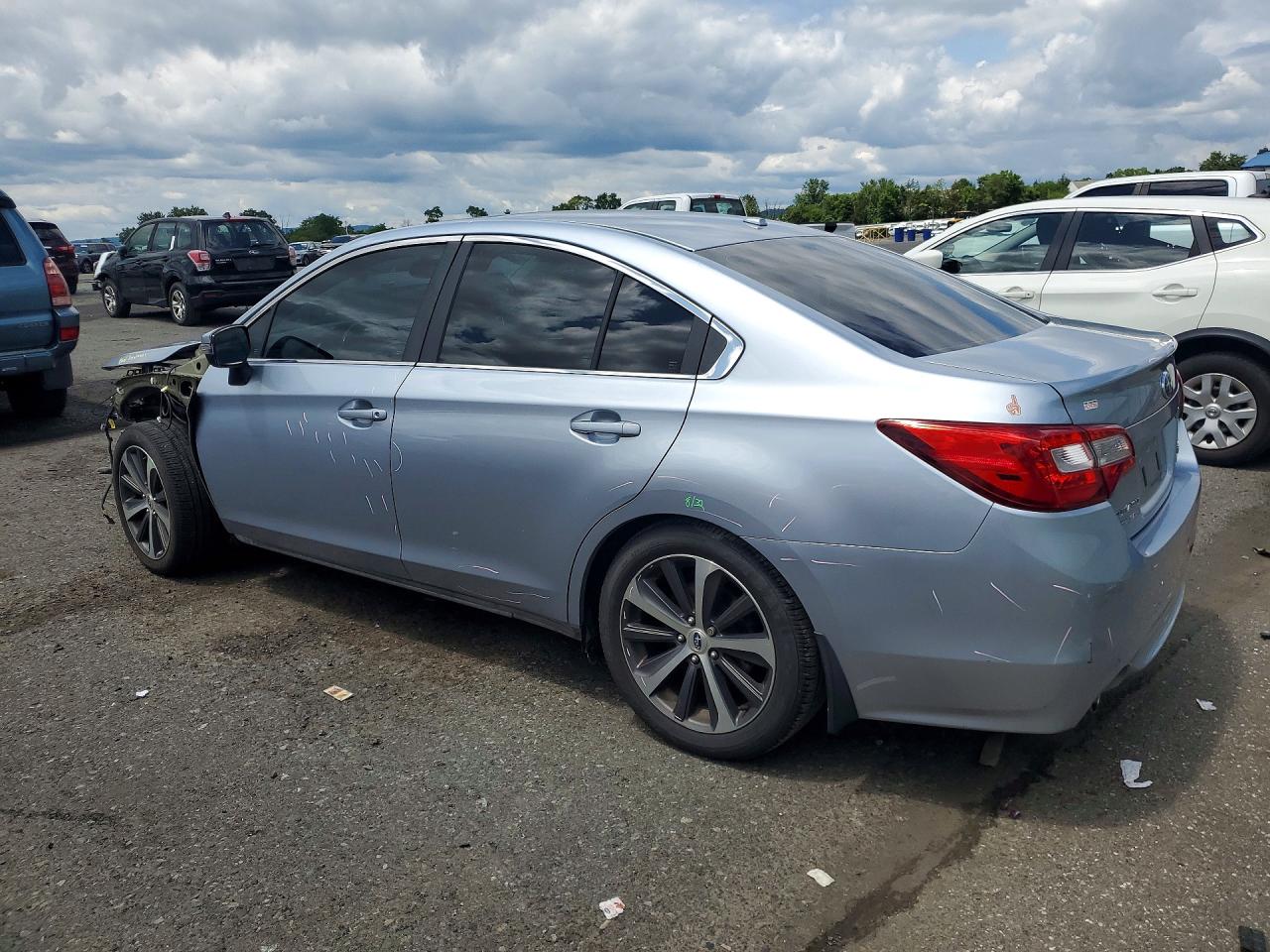2015 Subaru Legacy 2.5i Limited Silver vin: 4S3BNAL67F3065838