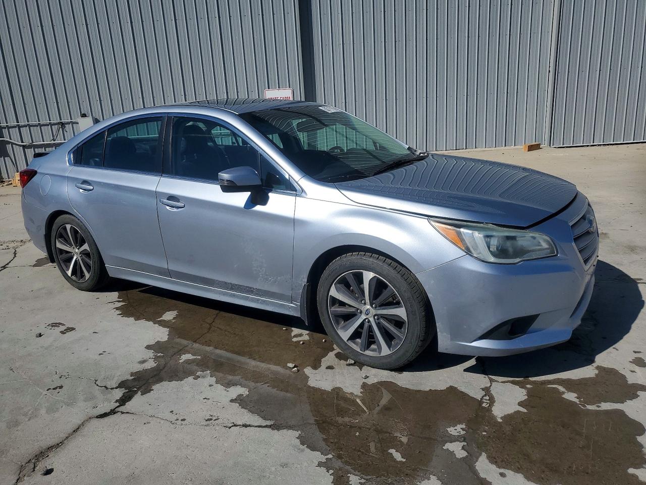 2015 Subaru Legacy 2.5i Limited Silver vin: 4S3BNAL68F3034209