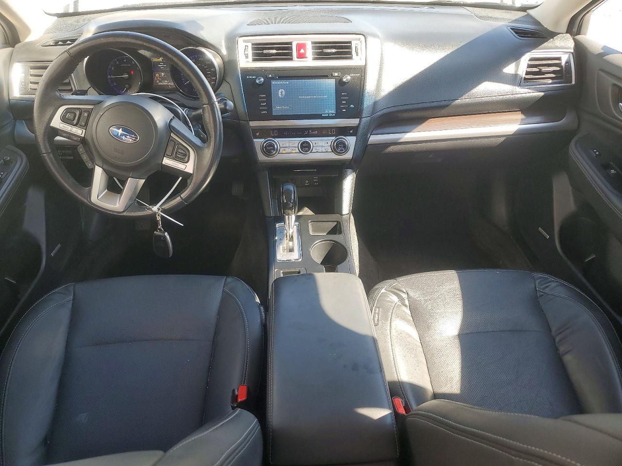 2015 Subaru Legacy 2.5i Limited Silver vin: 4S3BNAL68F3034209