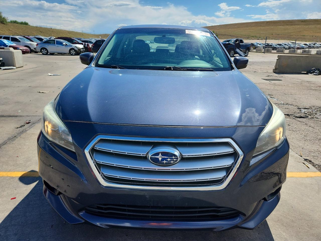 2015 Subaru Legacy 2.5i Limited Gray vin: 4S3BNAL68F3053438