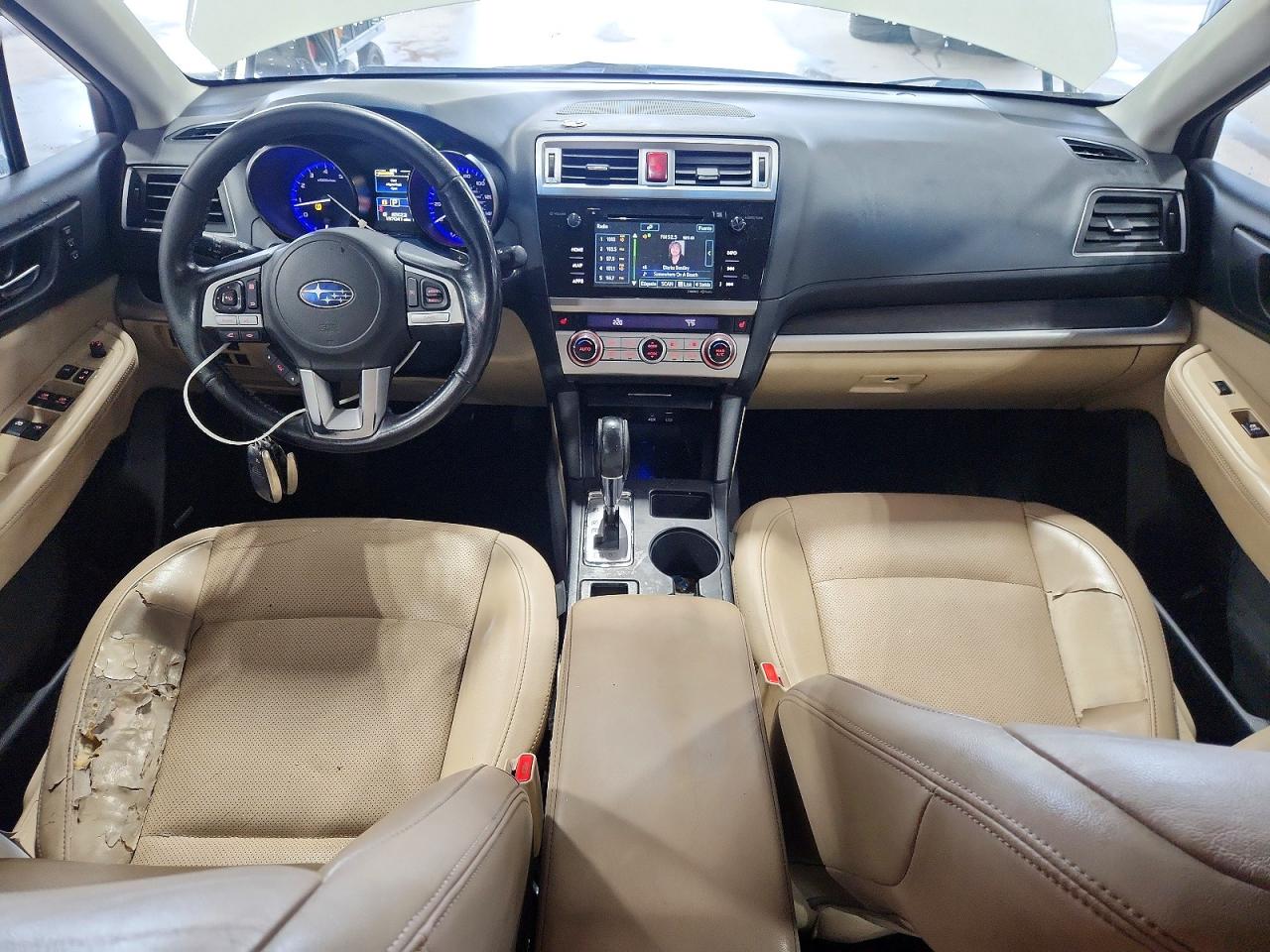 2015 Subaru Legacy 2.5i Limited Белый vin: 4S3BNAL68F3057960