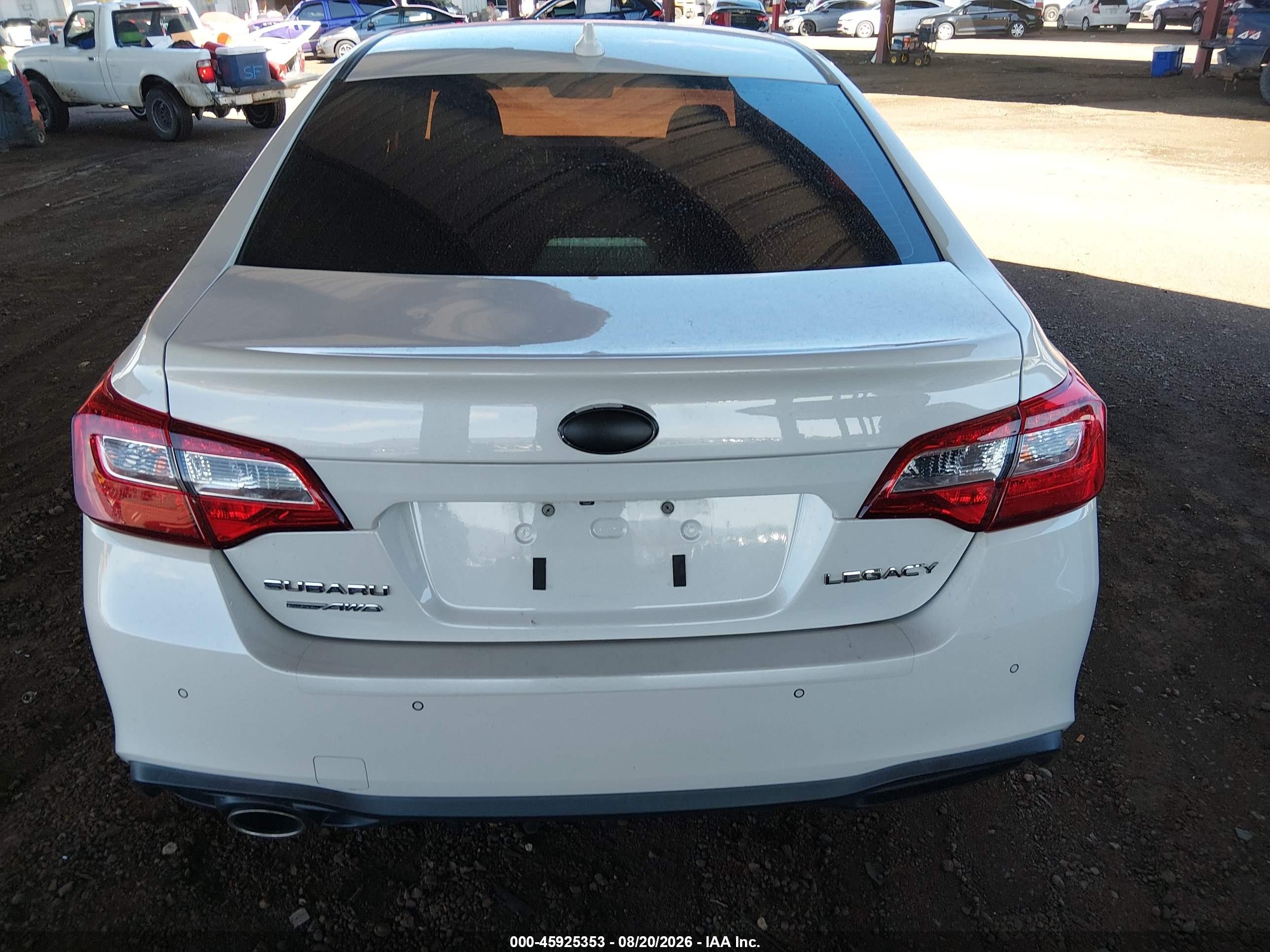 2019 Subaru Legacy 2.5i Limited White vin: 4S3BNAN60K3030503