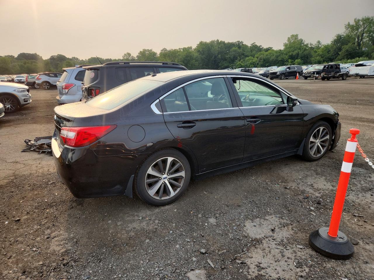 2015 Subaru Legacy 2.5i Limited Black vin: 4S3BNAN62F3044134