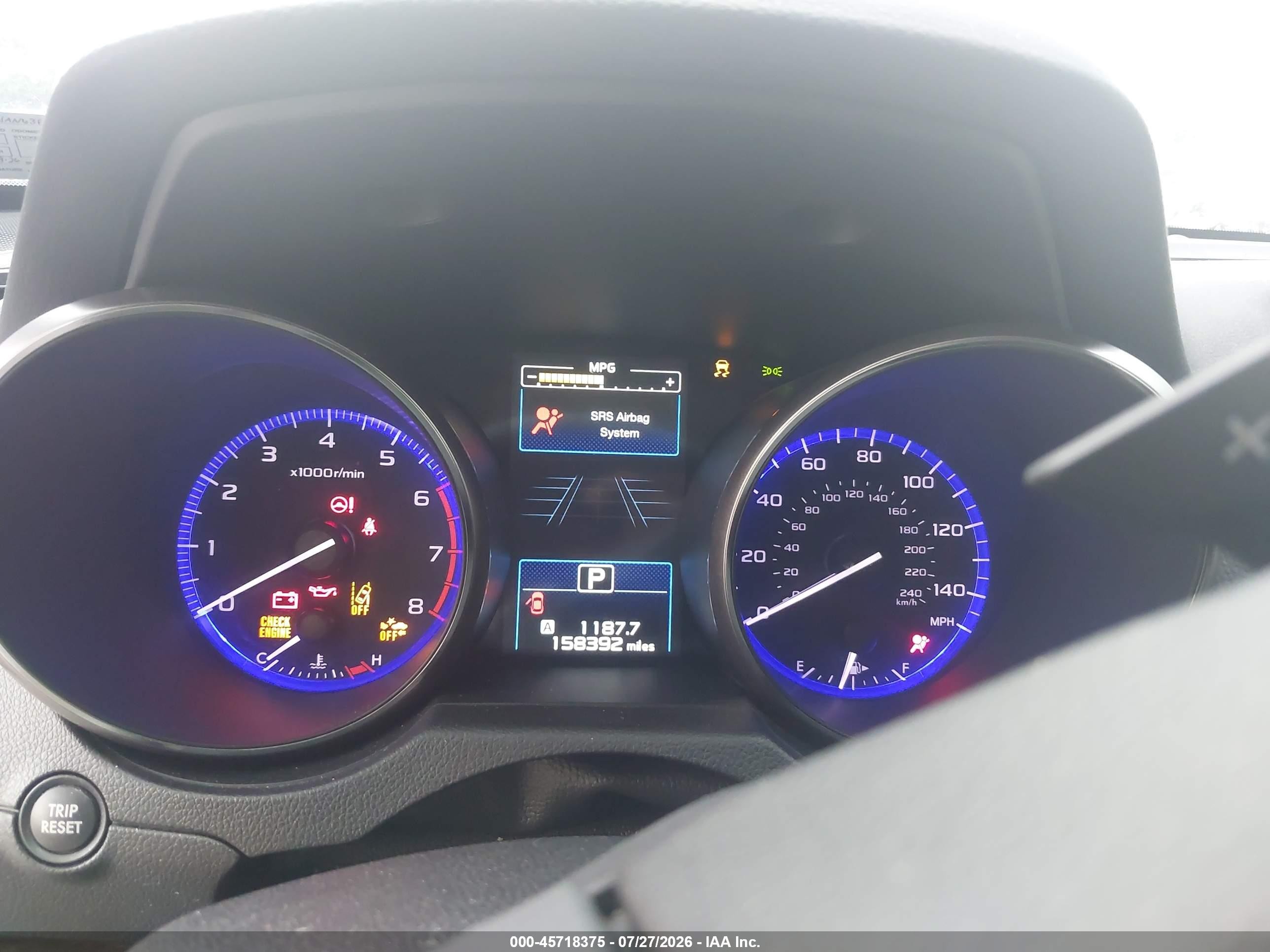2015 Subaru Legacy 2.5i Limited Серебряный vin: 4S3BNAN63F3053635