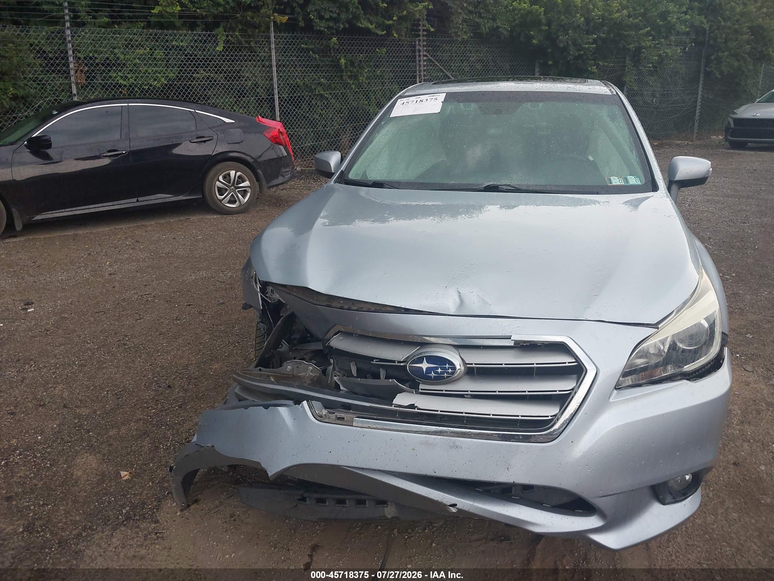 2015 Subaru Legacy 2.5i Limited Серебряный vin: 4S3BNAN63F3053635