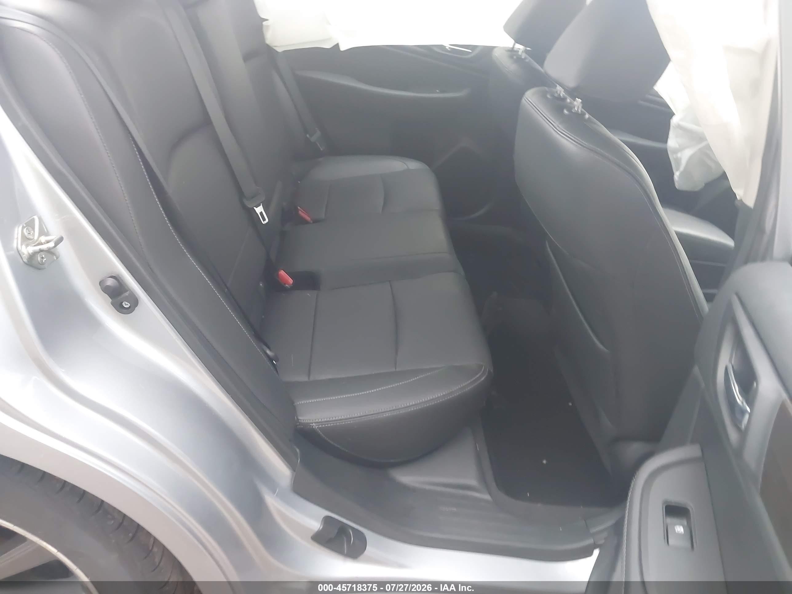 2015 Subaru Legacy 2.5i Limited Серебряный vin: 4S3BNAN63F3053635