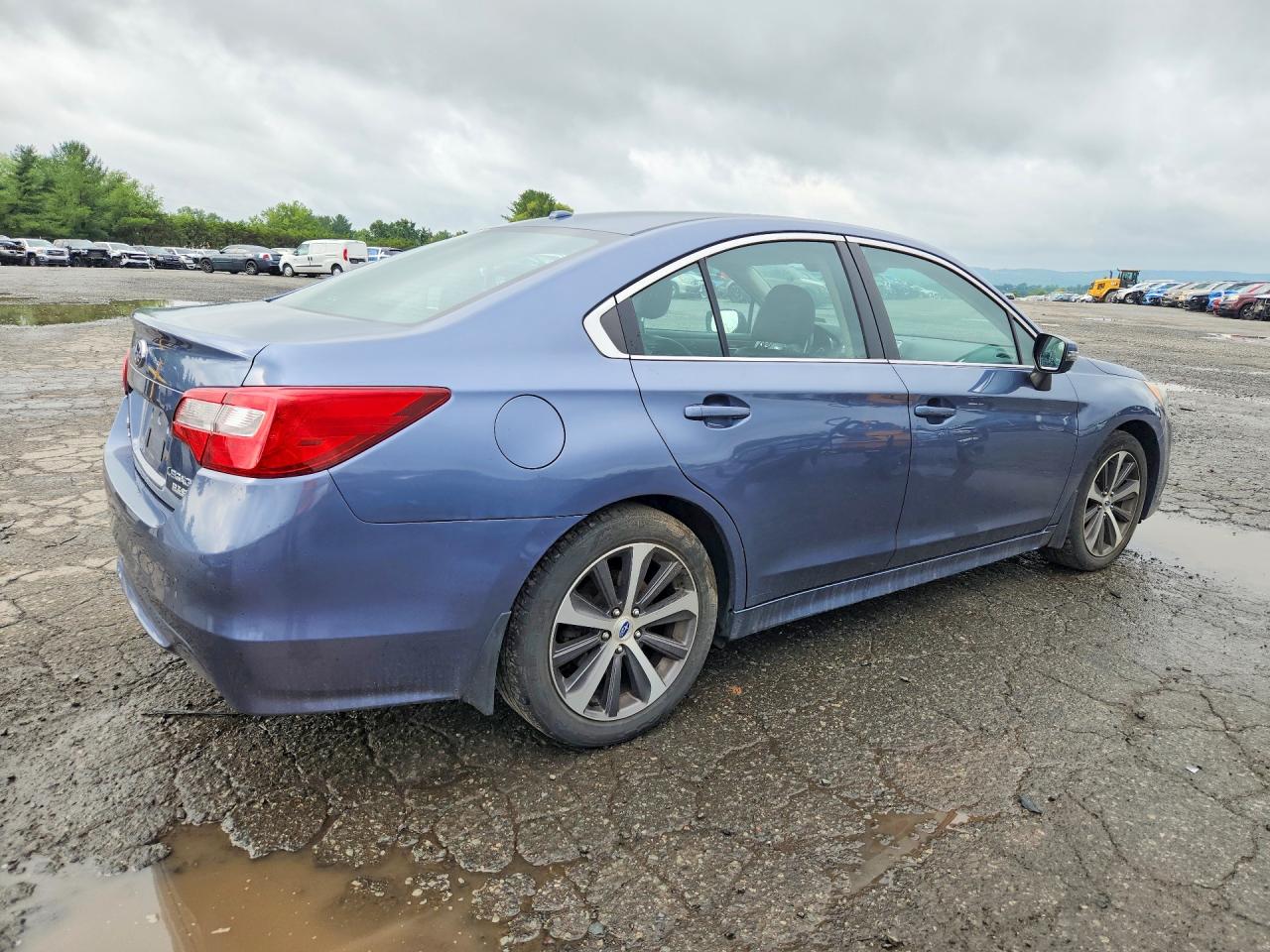2015 Subaru Legacy 2.5i Limited Blue vin: 4S3BNAN63F3070709