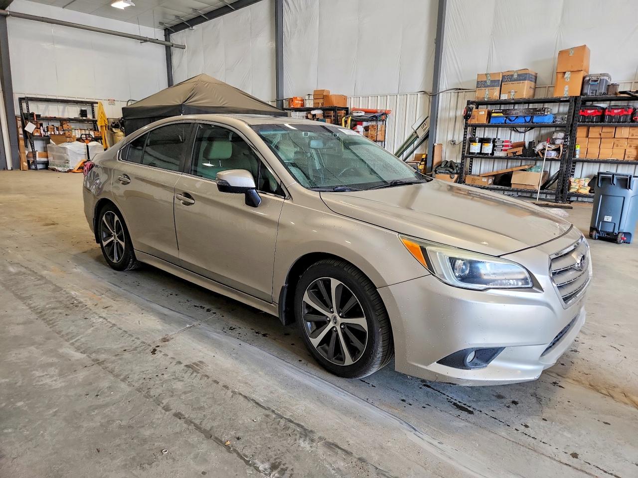 2015 Subaru Legacy 2.5i Limited Beige vin: 4S3BNAN64F3048833