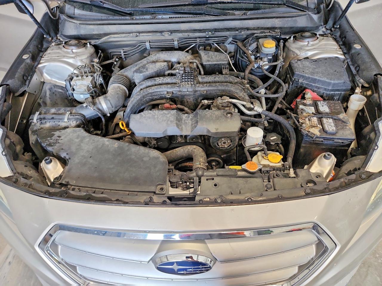 2015 Subaru Legacy 2.5i Limited Beige vin: 4S3BNAN64F3048833
