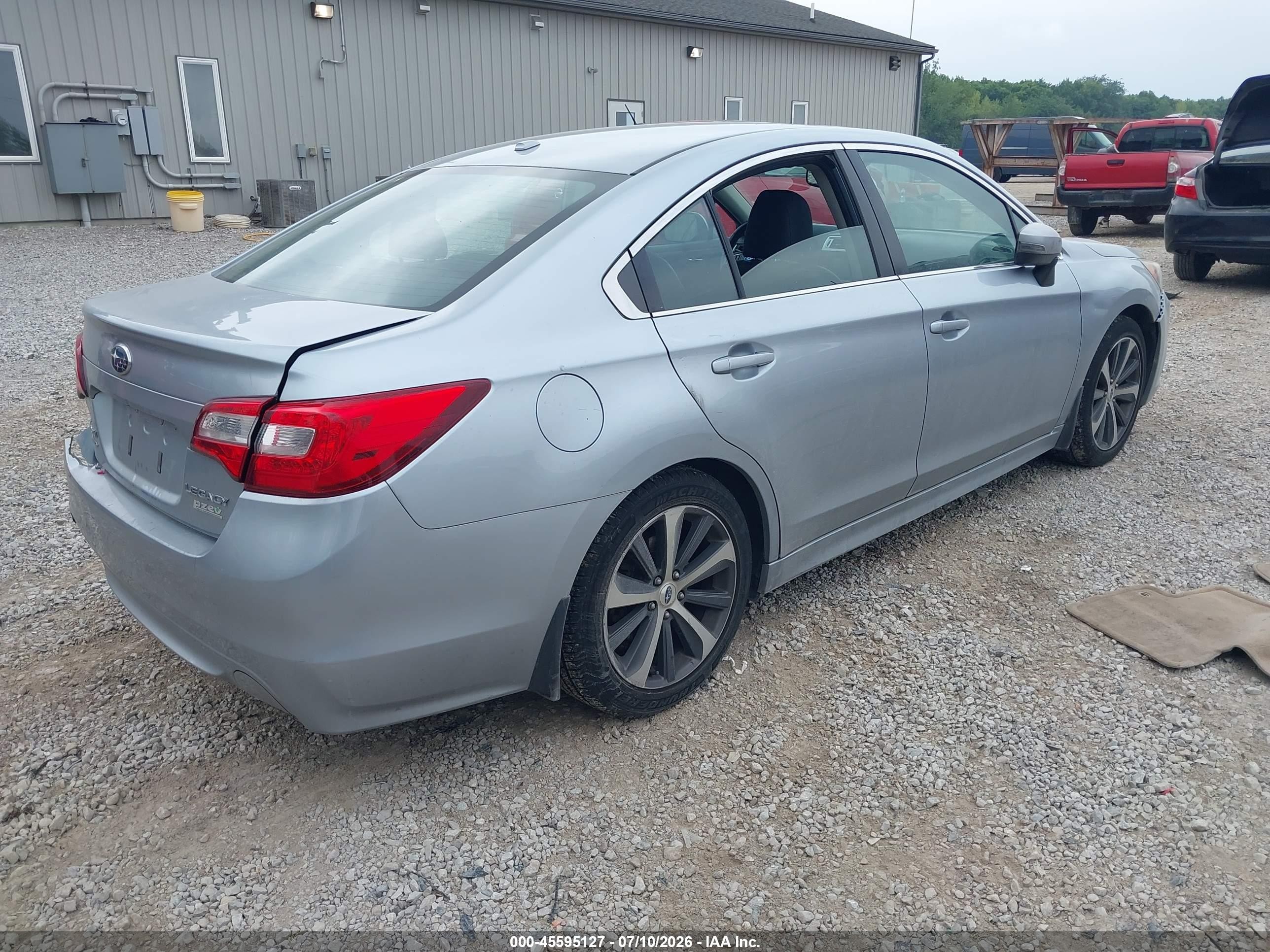 2015 Subaru Legacy 2.5i Limited Light Blue vin: 4S3BNAN64F3052462