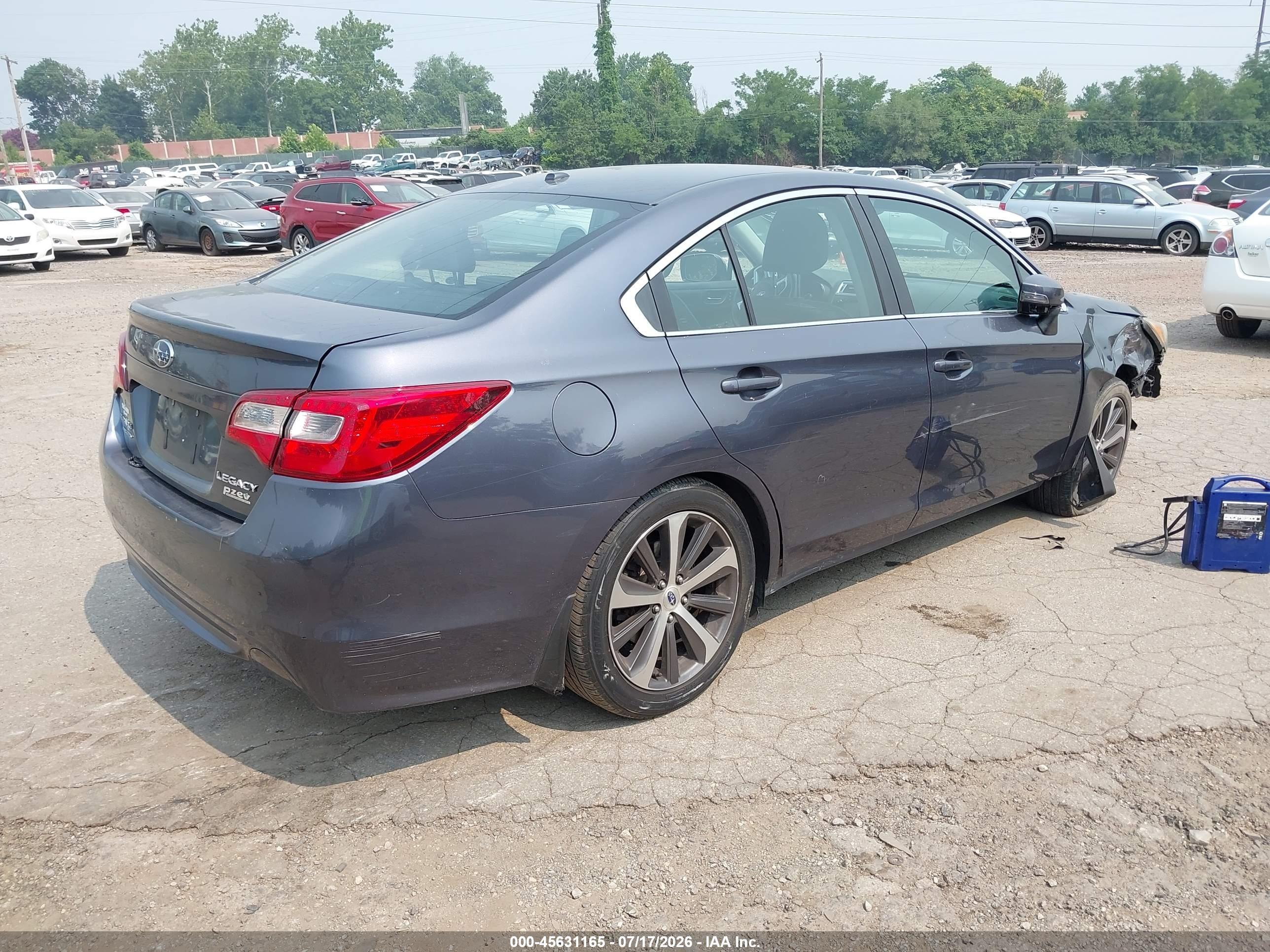 2015 Subaru Legacy 2.5i Limited Blue vin: 4S3BNAN64F3071416