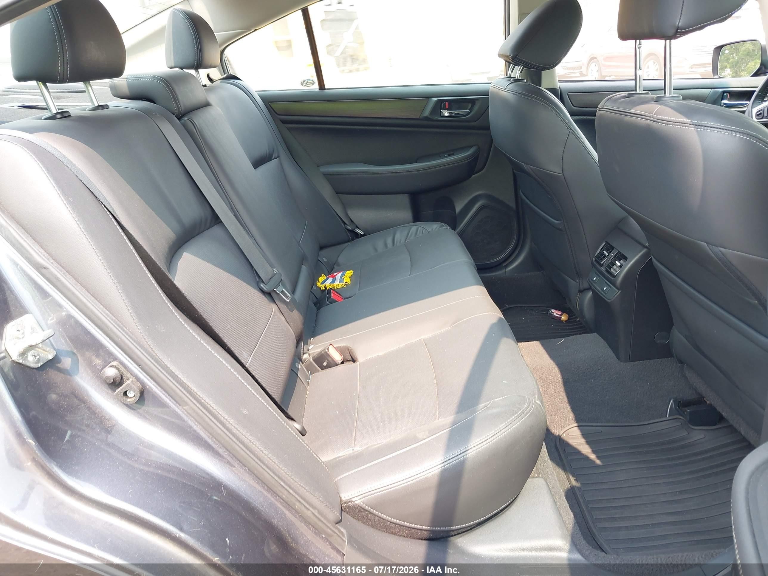 2015 Subaru Legacy 2.5i Limited Blue vin: 4S3BNAN64F3071416