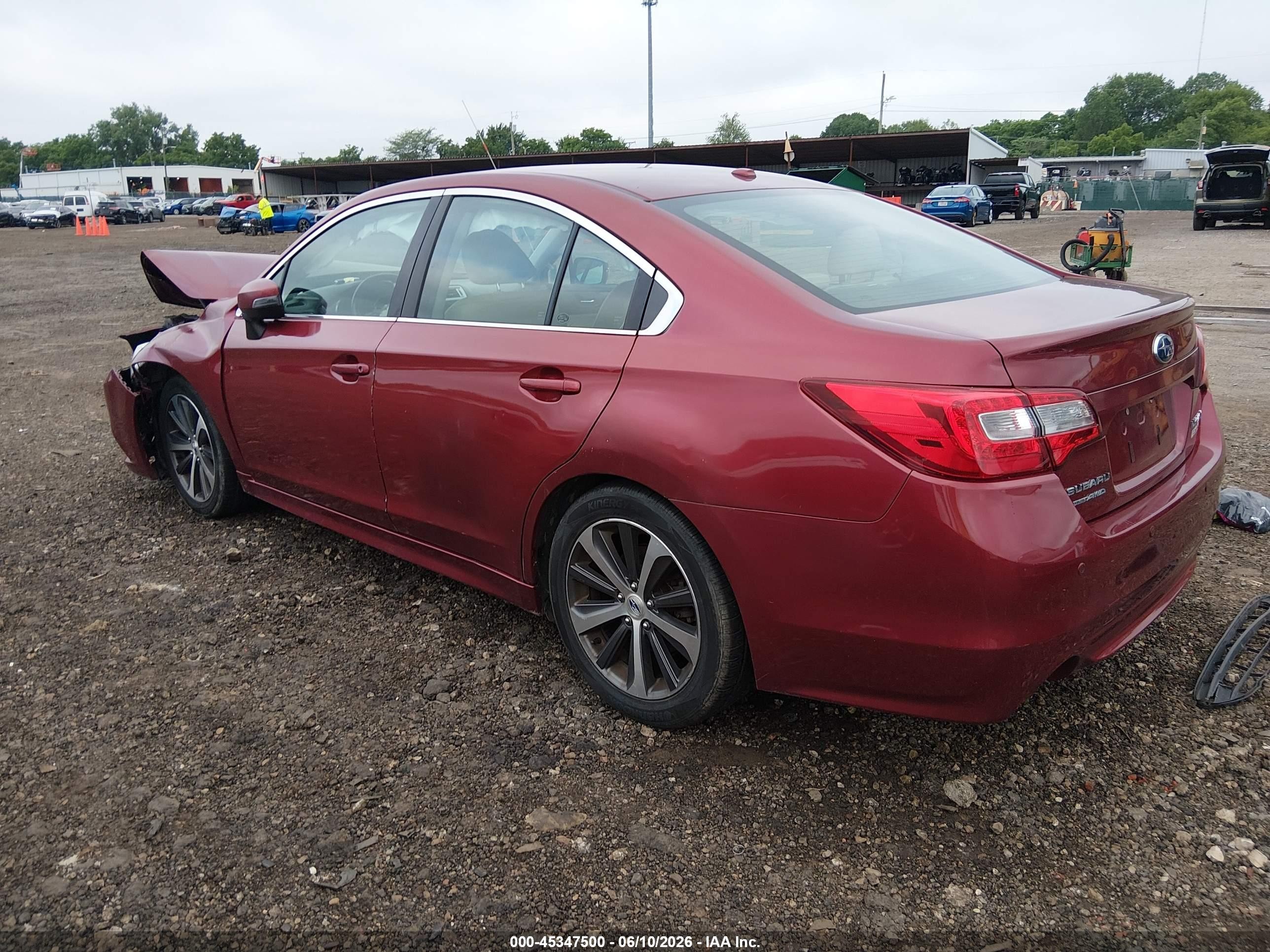 2015 Subaru Legacy 2.5i Limited Red vin: 4S3BNAN65F3045844