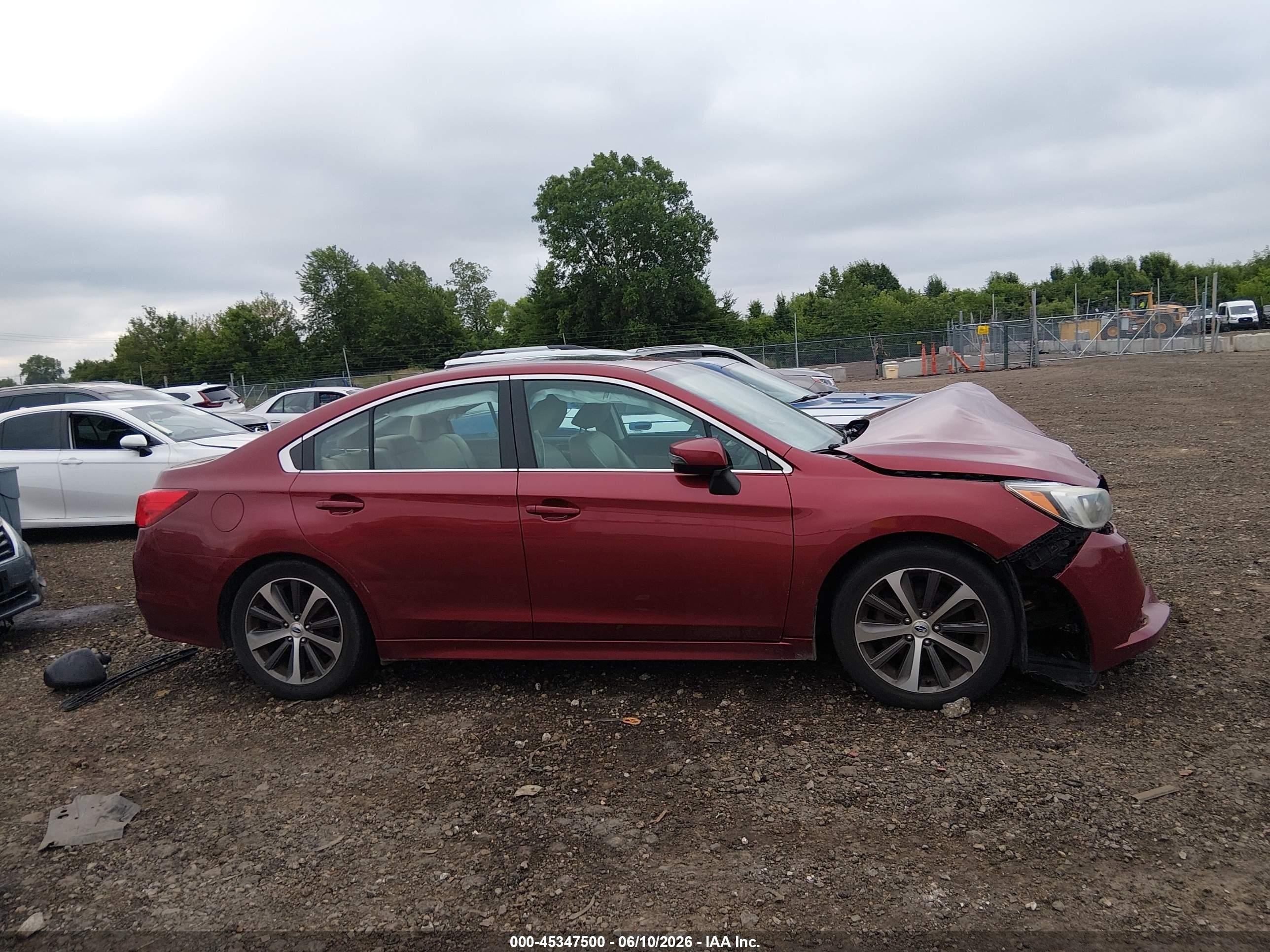 2015 Subaru Legacy 2.5i Limited Red vin: 4S3BNAN65F3045844