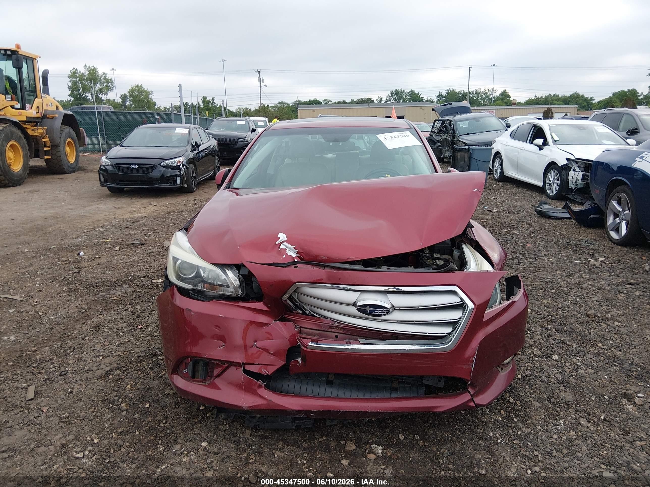 2015 Subaru Legacy 2.5i Limited Red vin: 4S3BNAN65F3045844