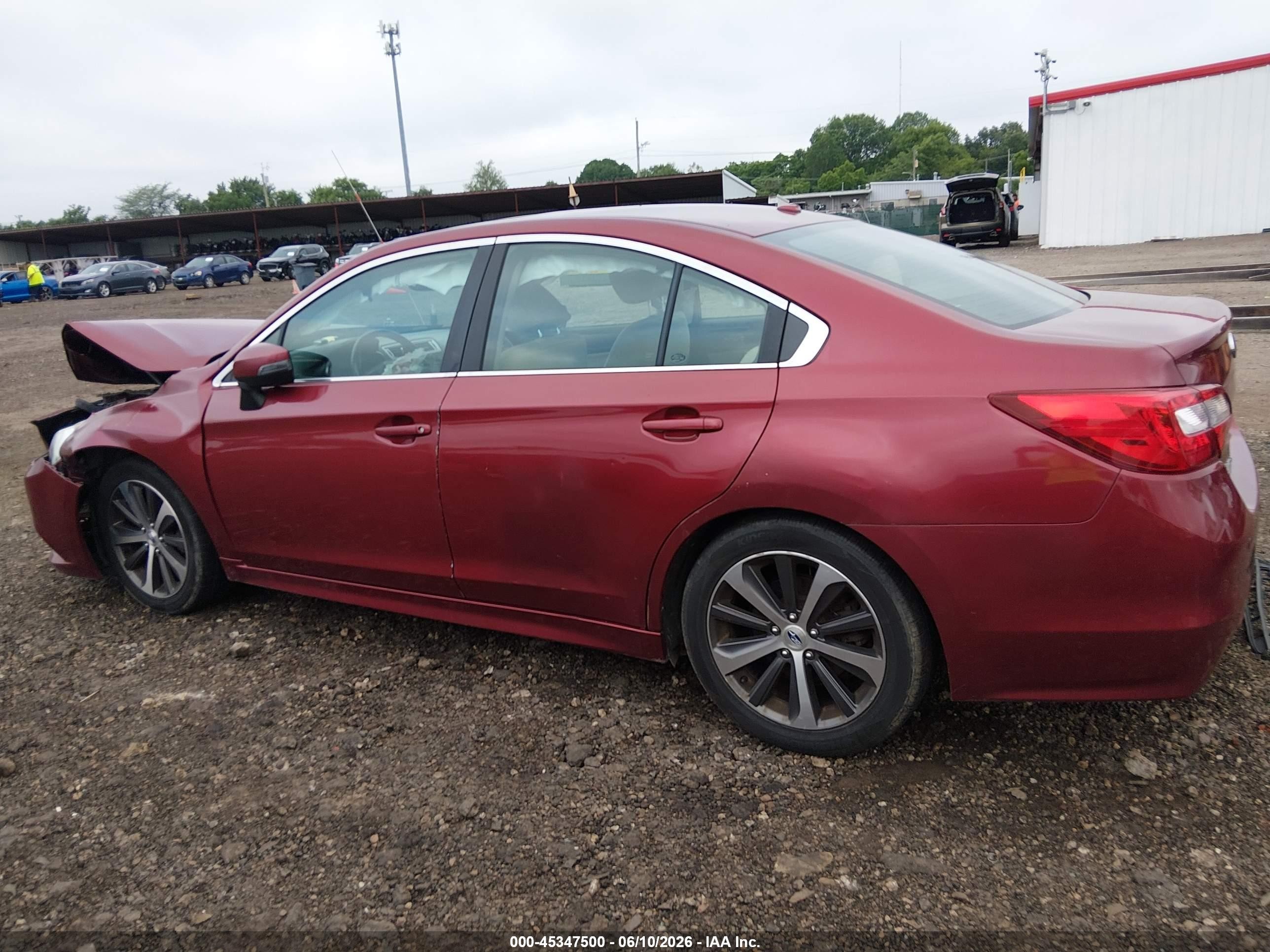 2015 Subaru Legacy 2.5i Limited Red vin: 4S3BNAN65F3045844