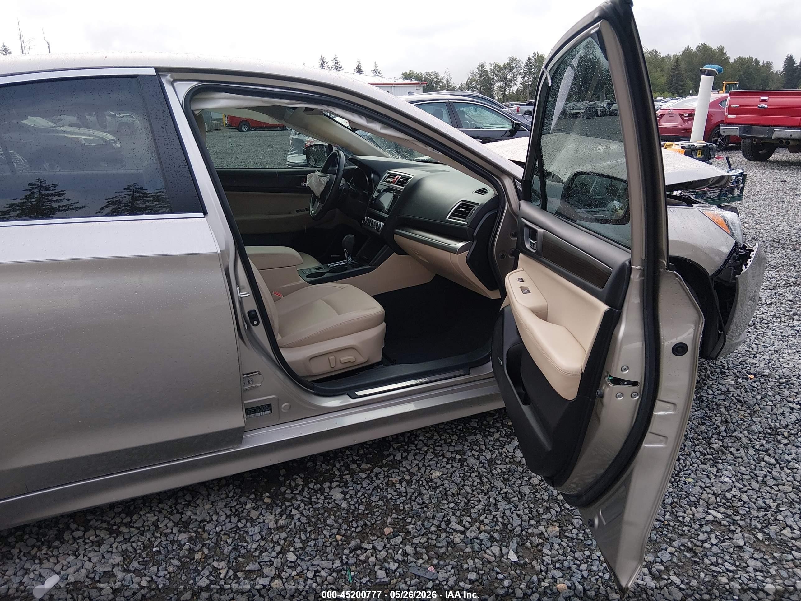 2016 Subaru Legacy 2.5i Limited Gold vin: 4S3BNAN65G3037891