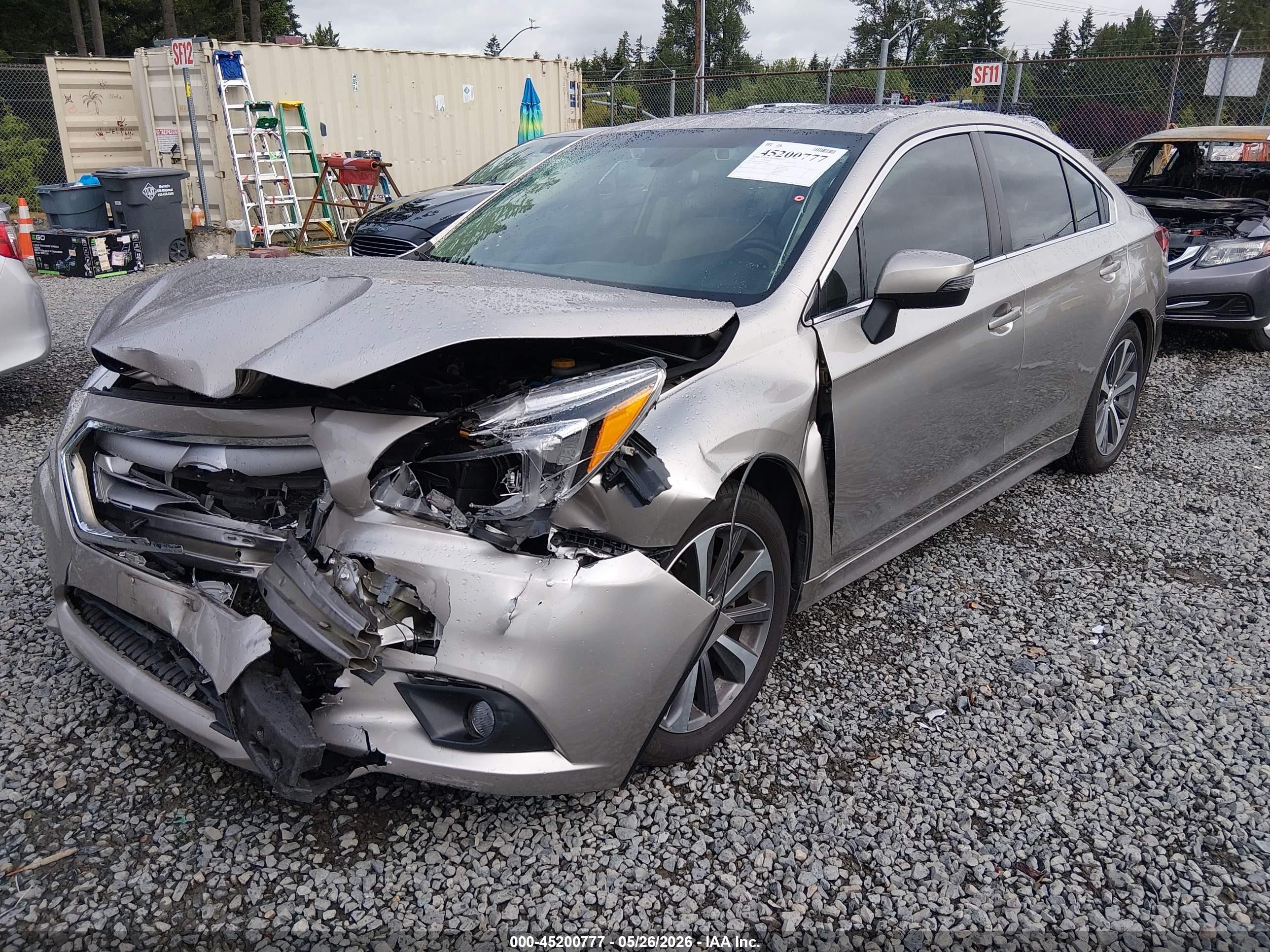 2016 Subaru Legacy 2.5i Limited Gold vin: 4S3BNAN65G3037891