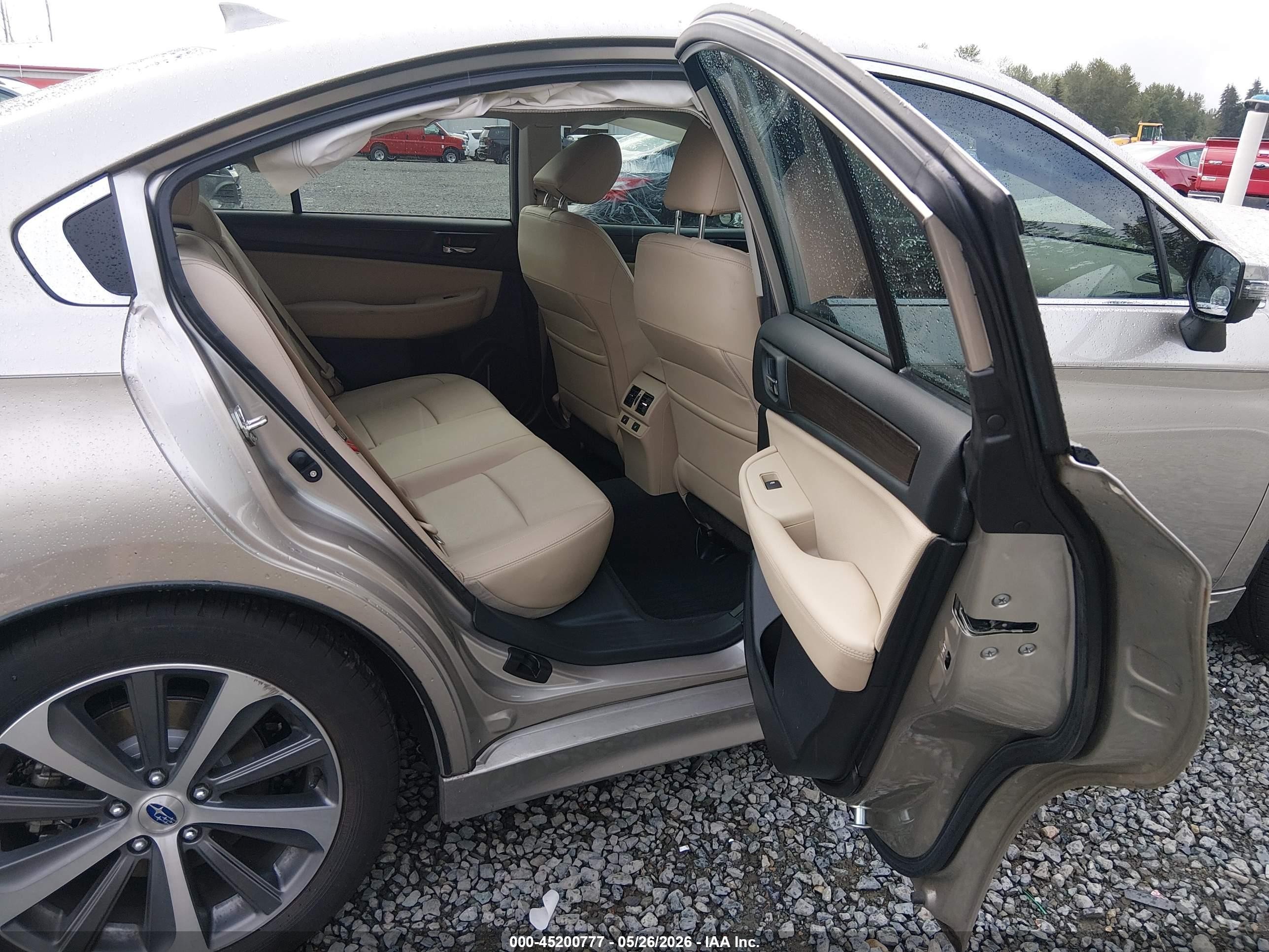 2016 Subaru Legacy 2.5i Limited Gold vin: 4S3BNAN65G3037891