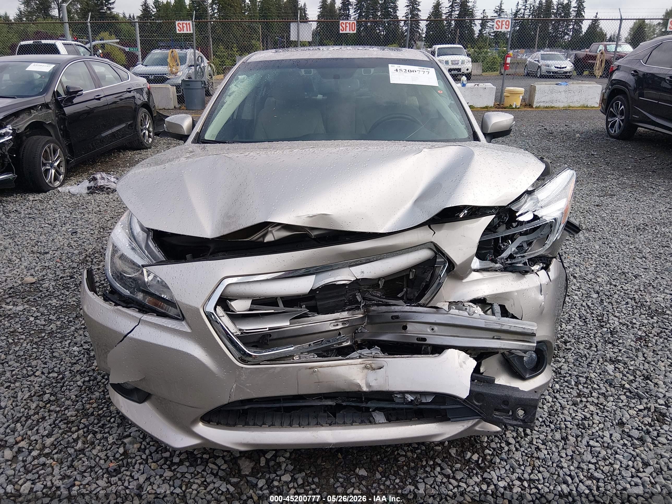 2016 Subaru Legacy 2.5i Limited Gold vin: 4S3BNAN65G3037891