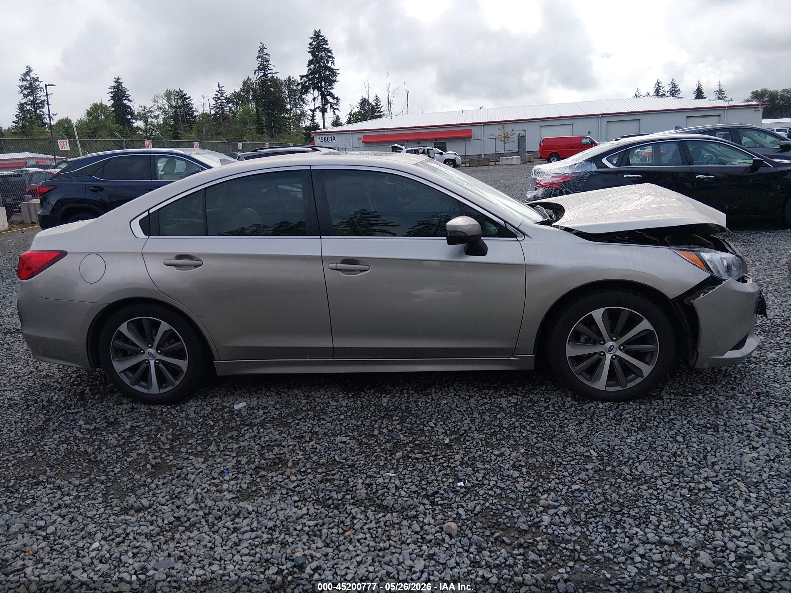 2016 Subaru Legacy 2.5i Limited Gold vin: 4S3BNAN65G3037891