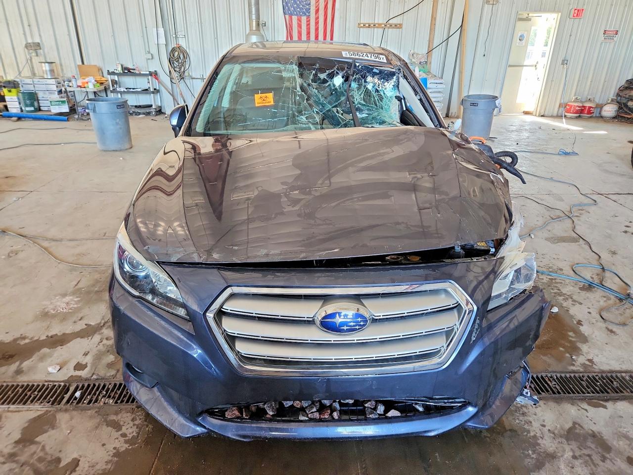 2017 Subaru Legacy 2.5i Limited Gray vin: 4S3BNAN65H3003984