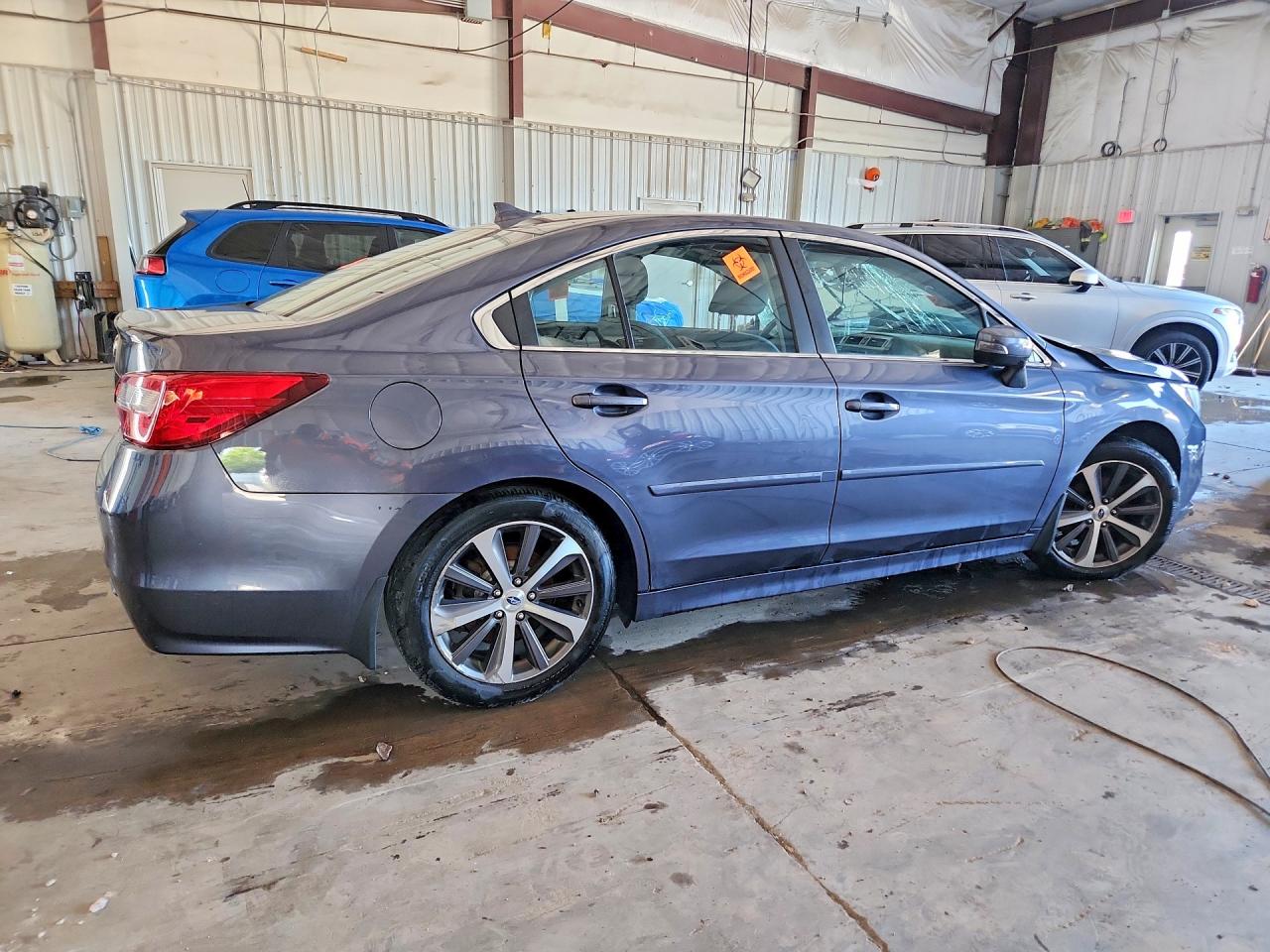 2017 Subaru Legacy 2.5i Limited Gray vin: 4S3BNAN65H3003984